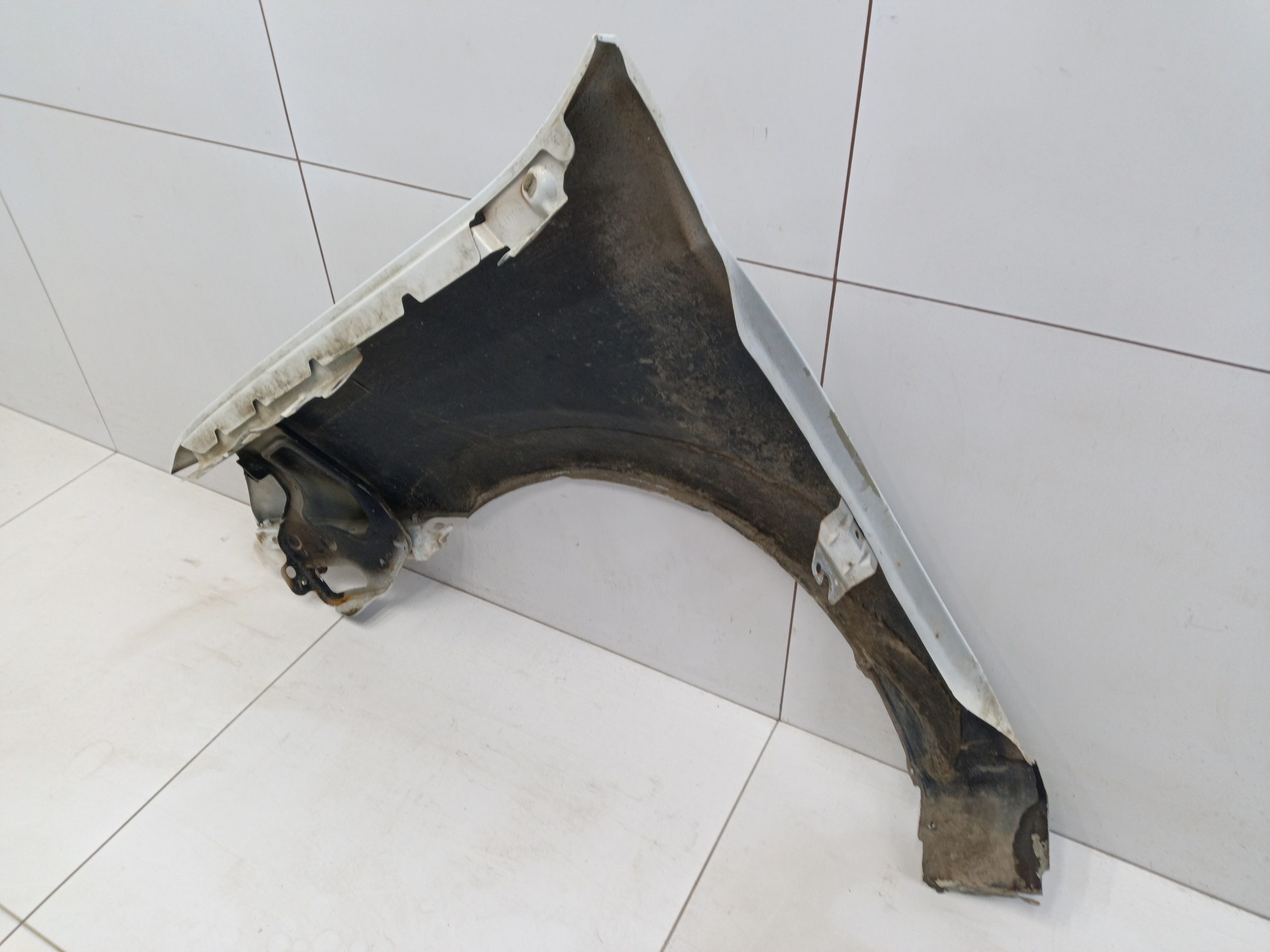 Крыло переднее правое Lada Largus 1 Restail