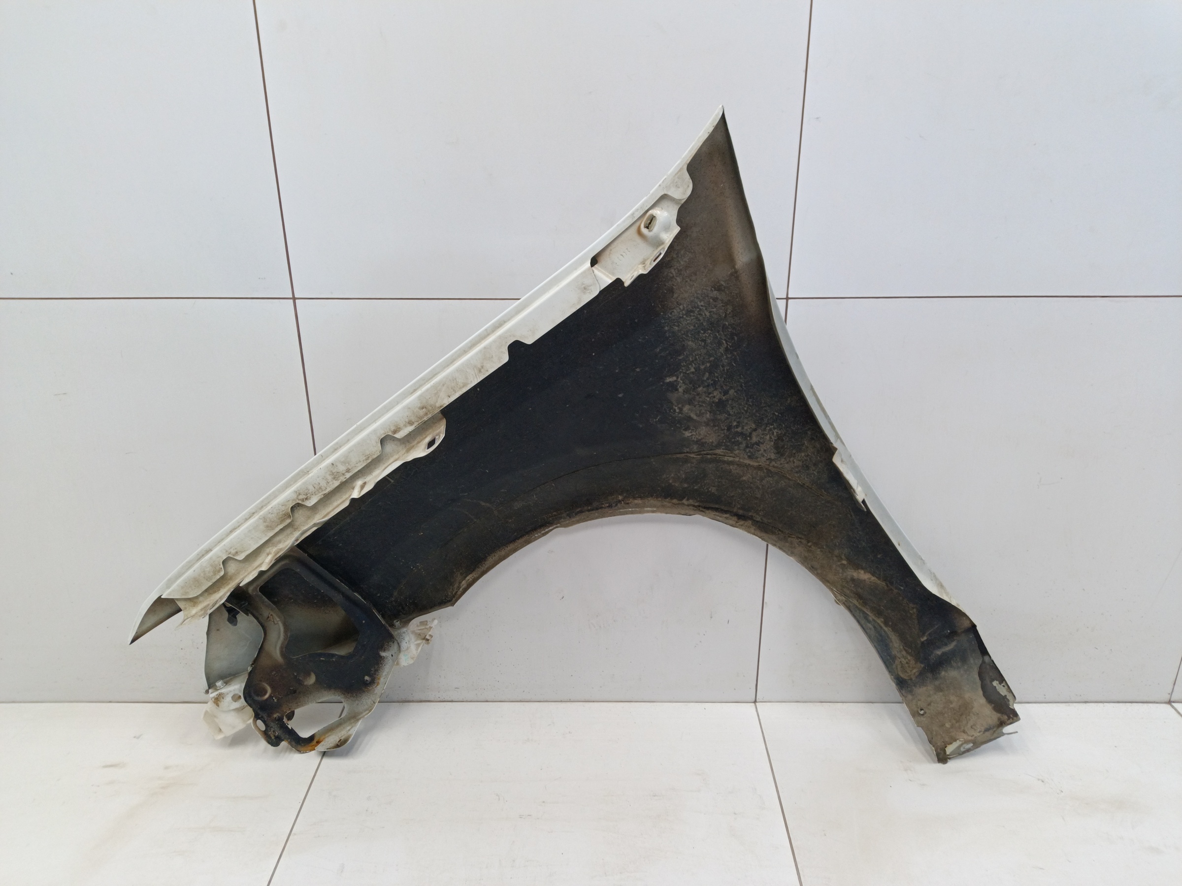 Крыло переднее правое Lada Largus 1 Restail