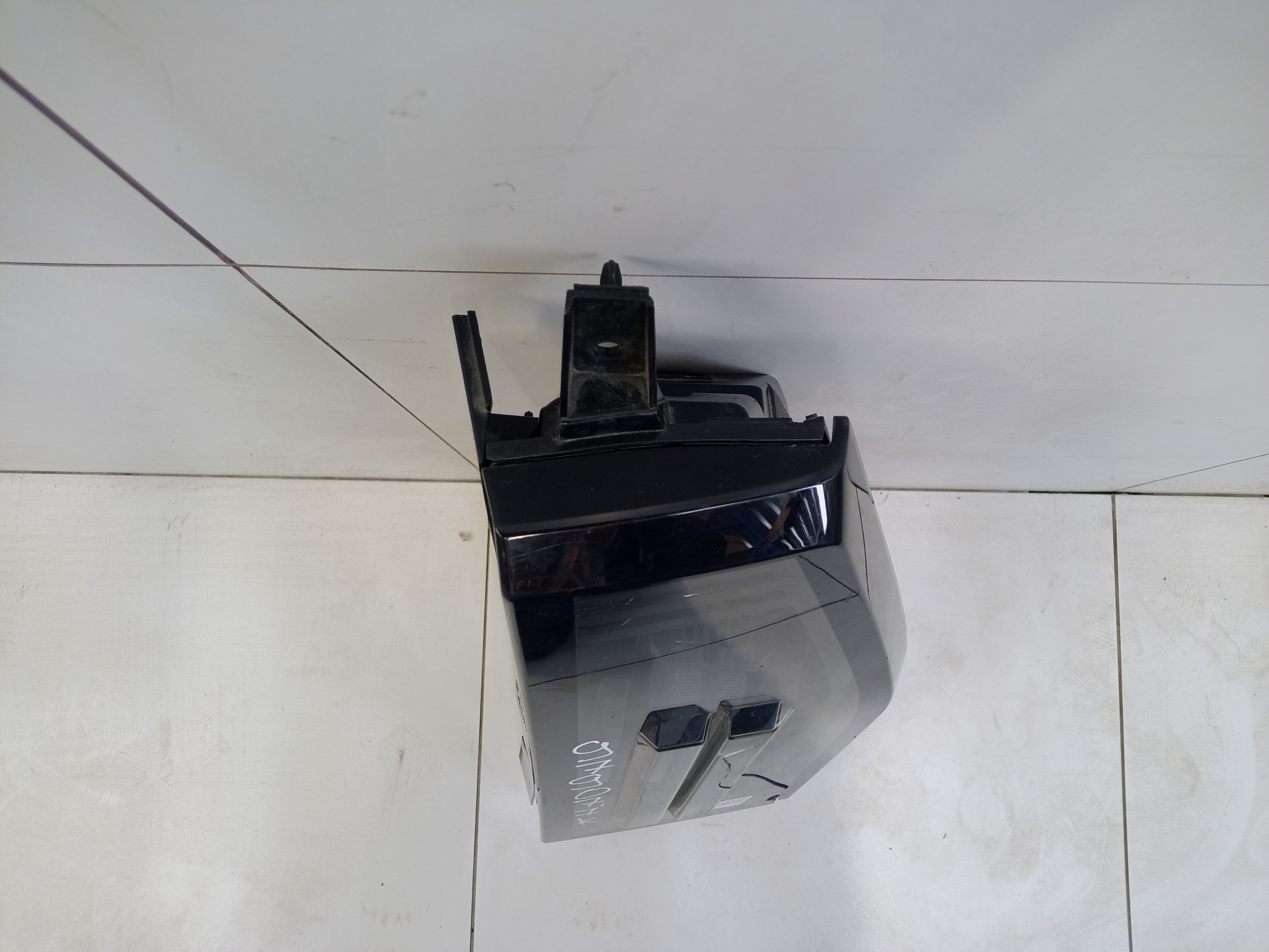 Фонарь задний правый Jetour T2 LED