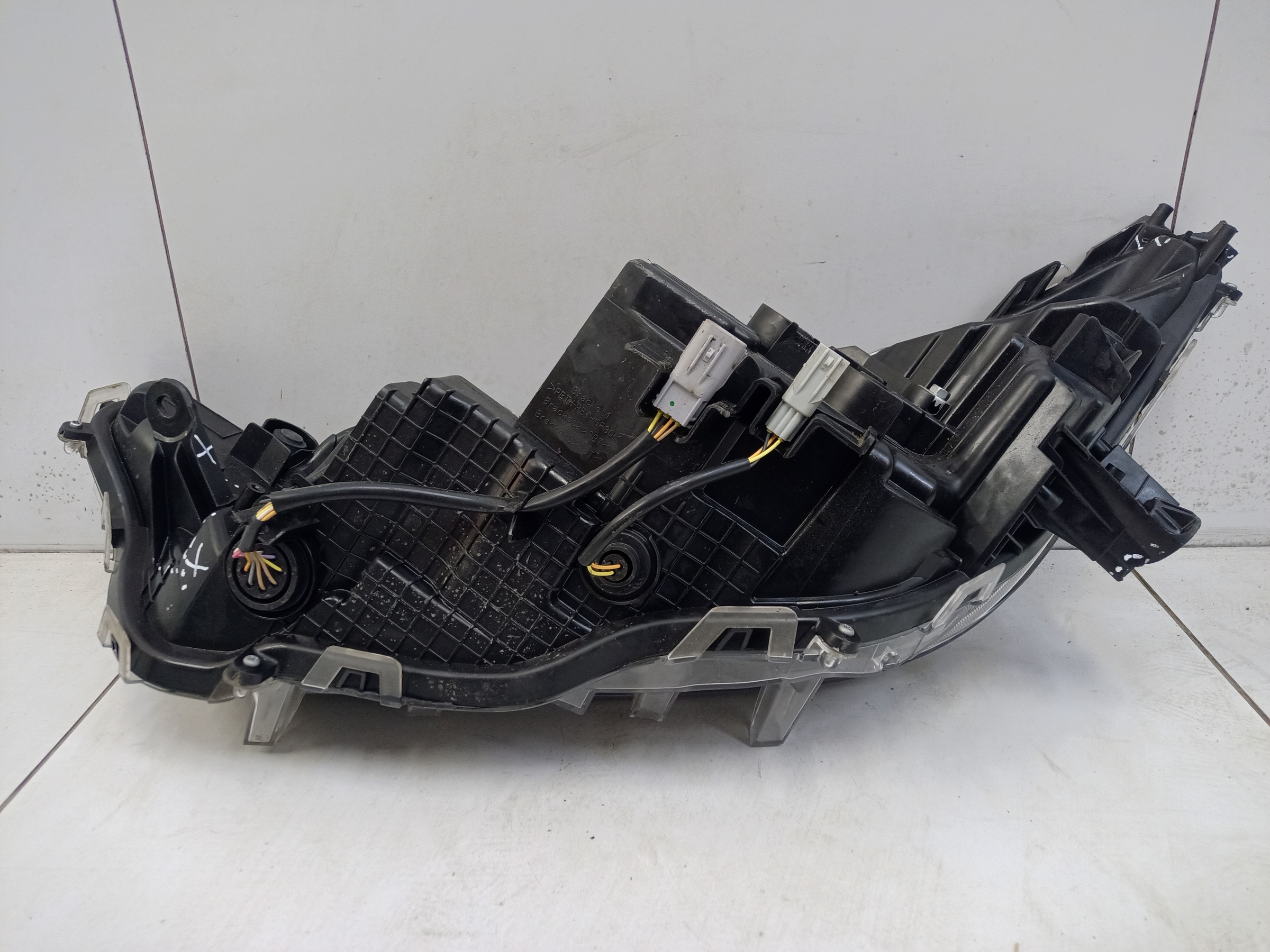 Фара передняя правая Toyota RAV4 XA50 Restail LED