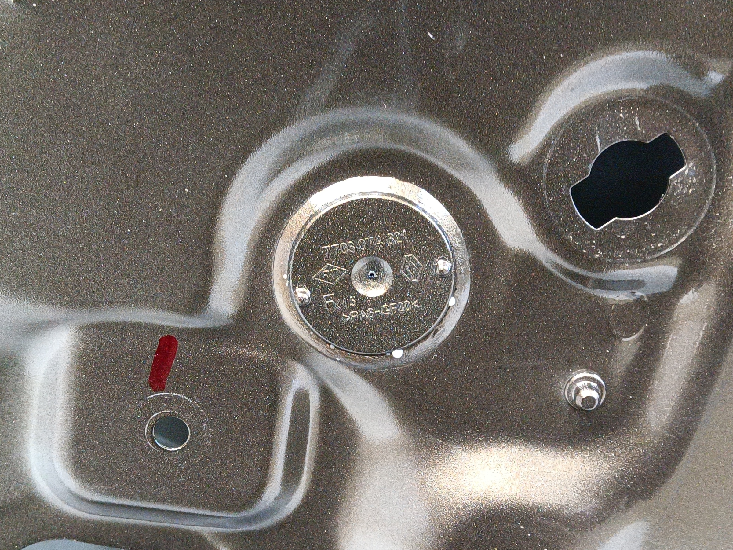 Дверь задняя правая Renault Arkana