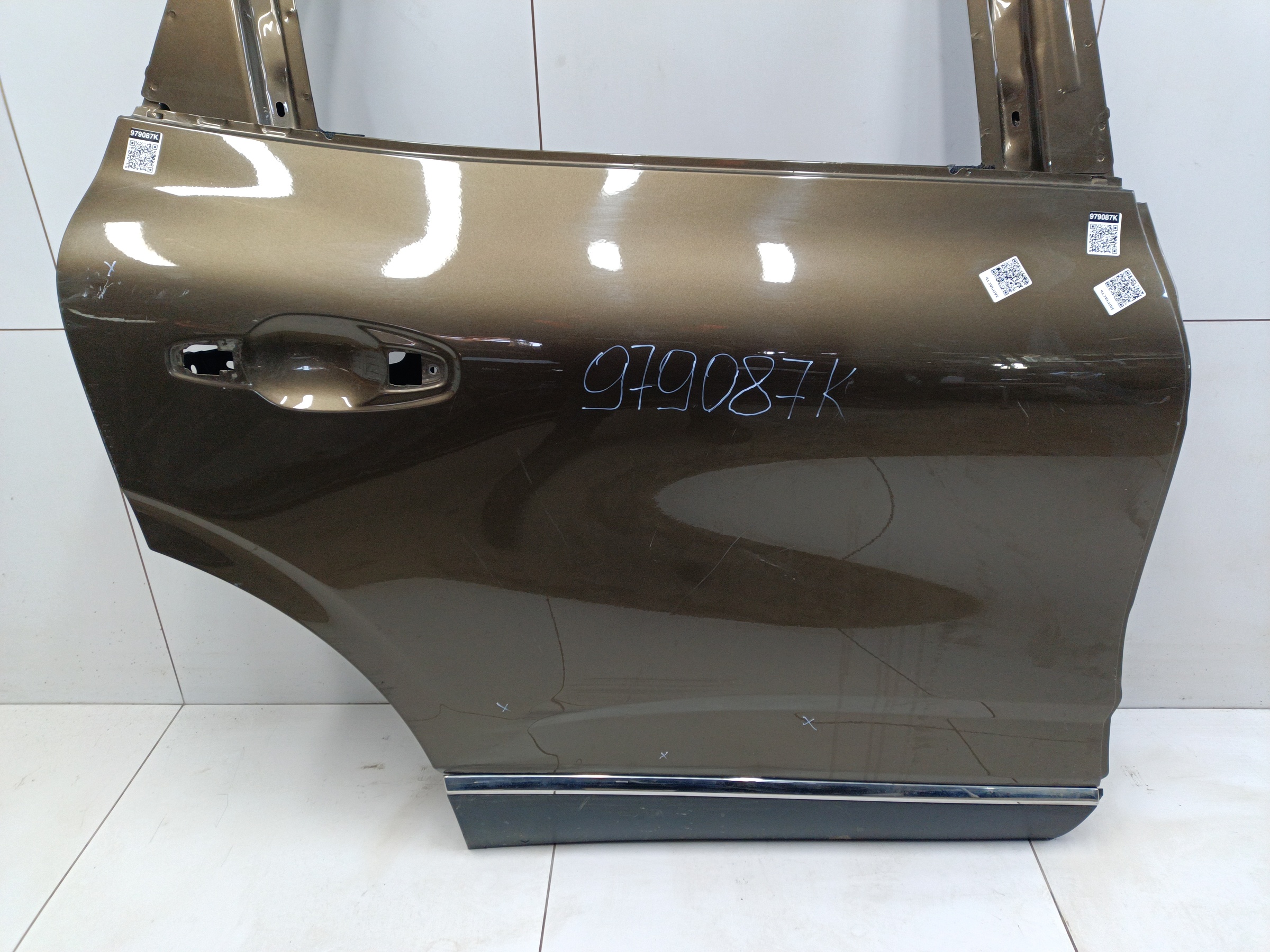 Дверь задняя правая Renault Arkana