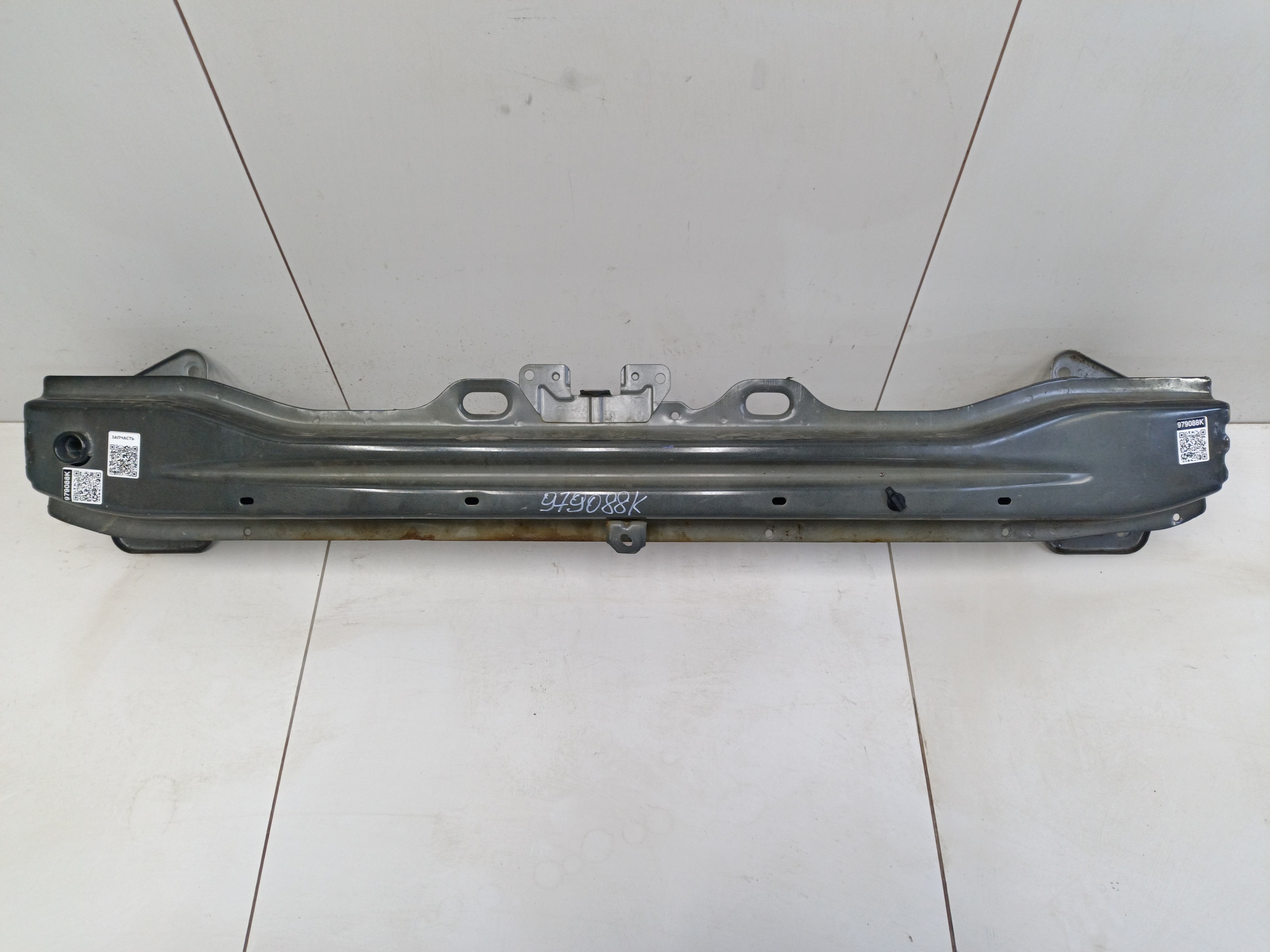 Усилитель переднего бампера Kaiyi E5