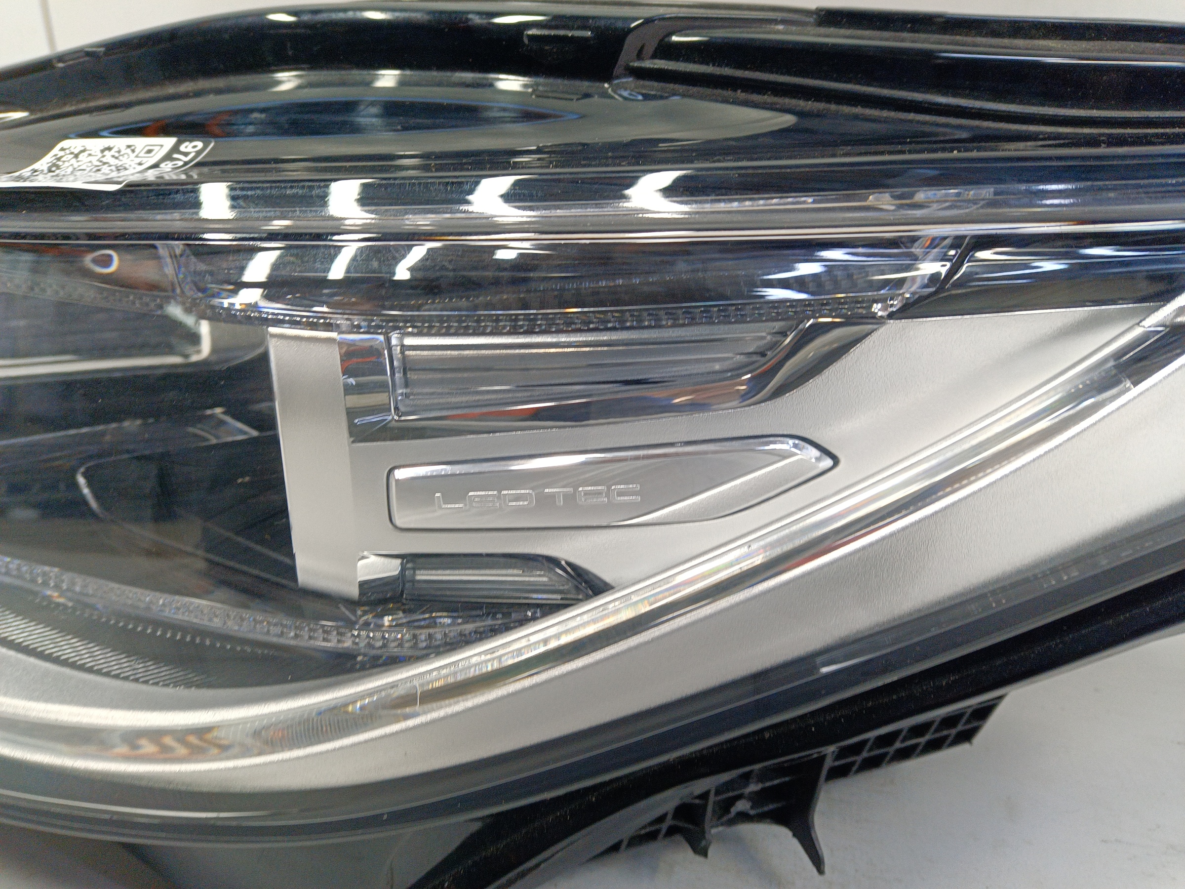 Фара передняя левая Exeed TXL LED