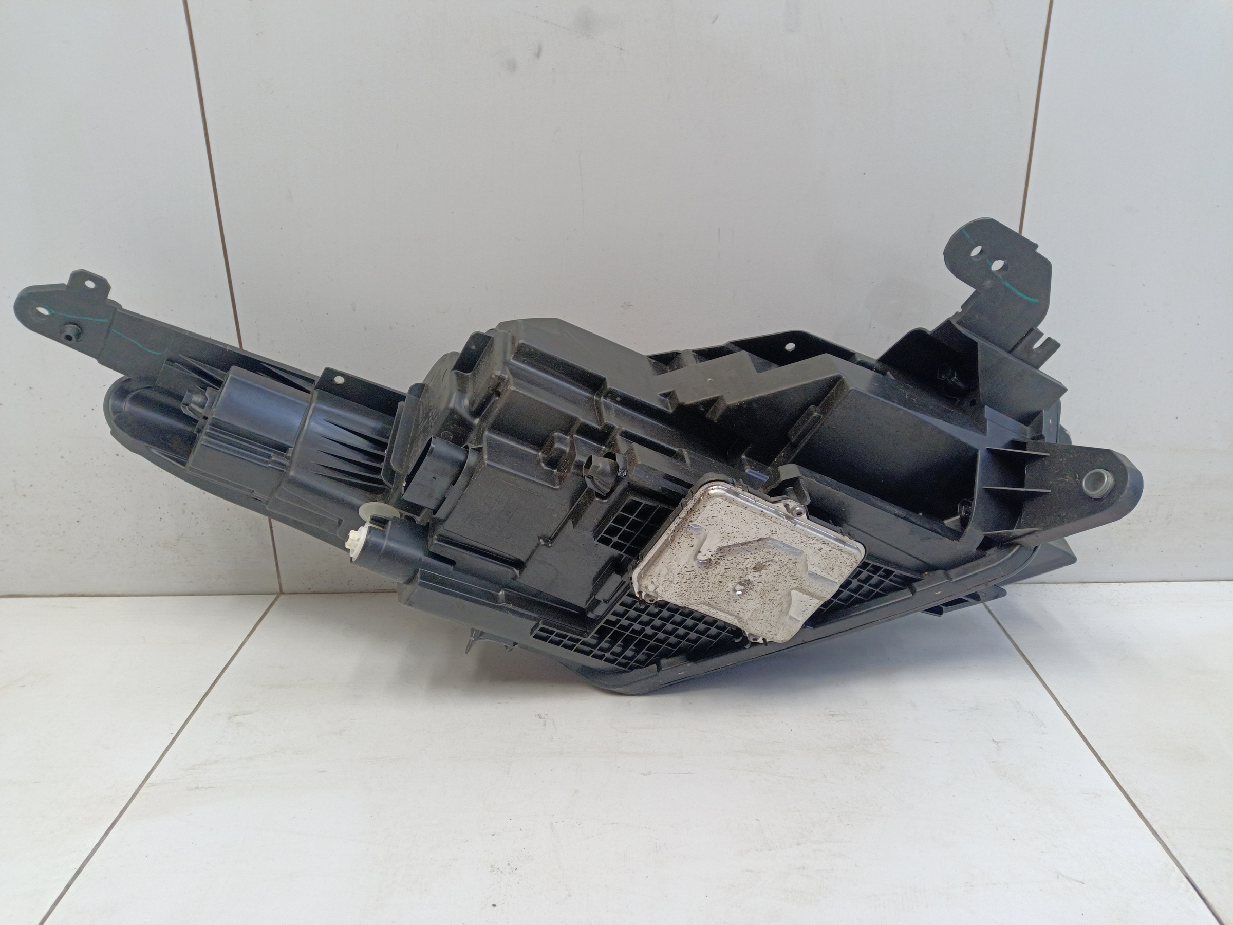 Фара передняя левая Exeed TXL LED