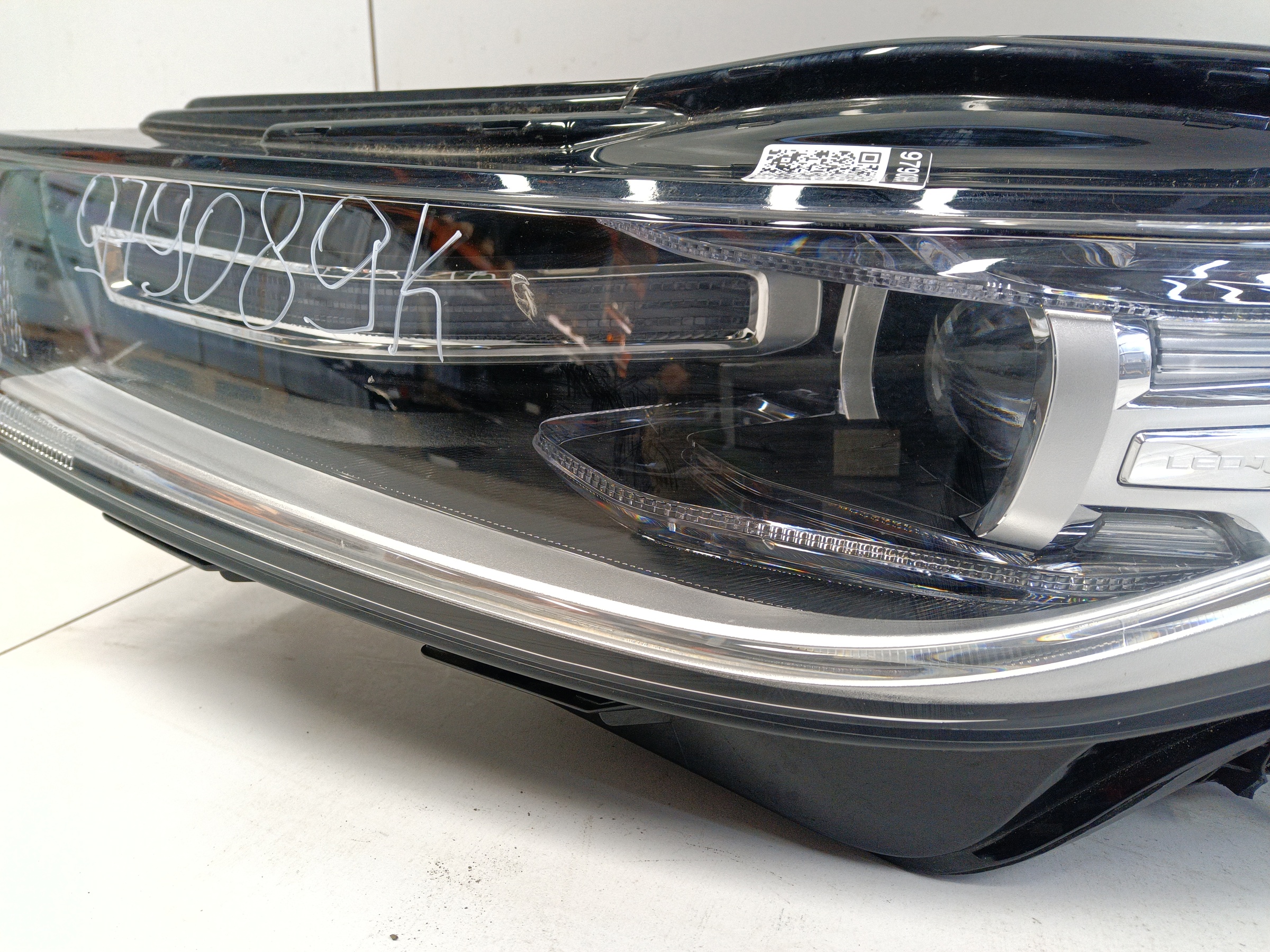 Фара передняя левая Exeed TXL LED