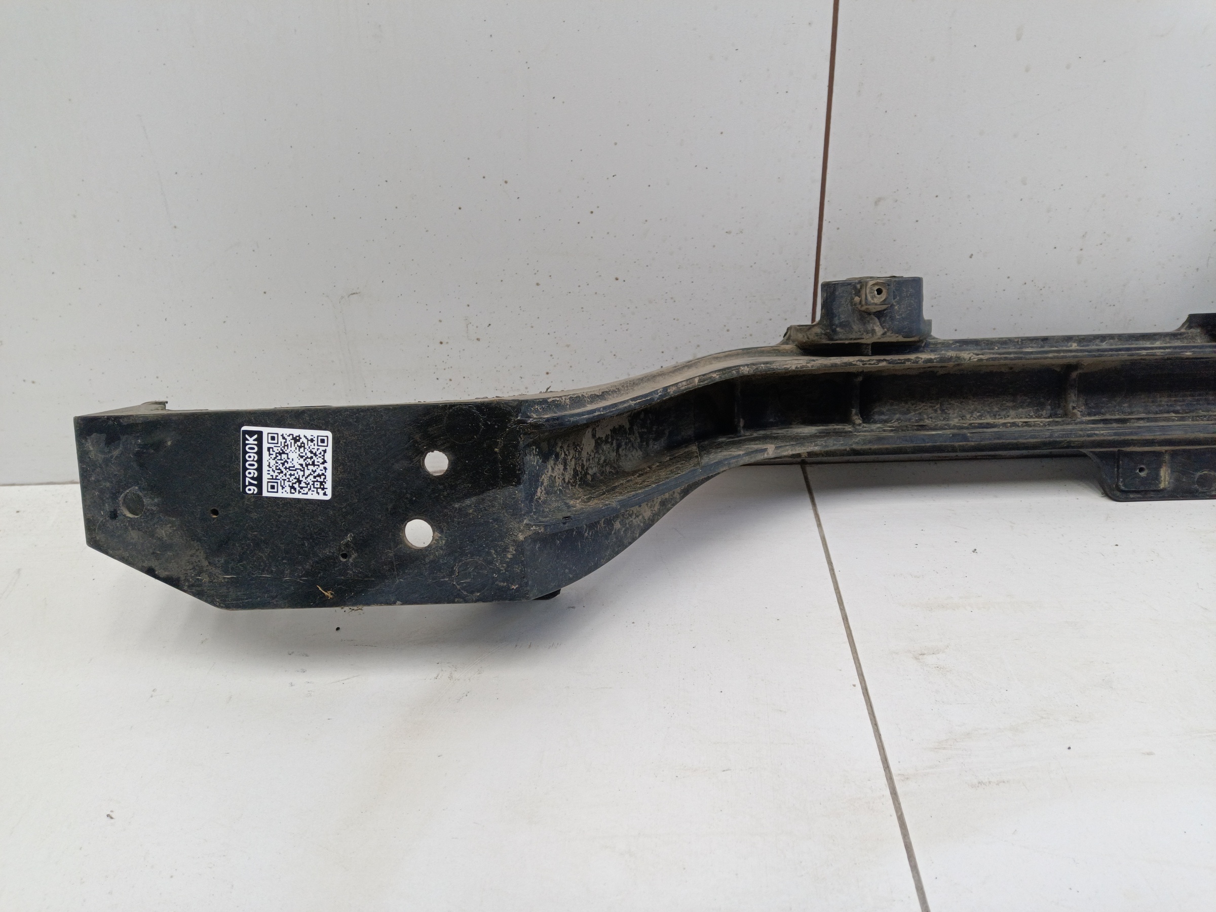 Усилитель заднего бампера Hyundai Tucson 4