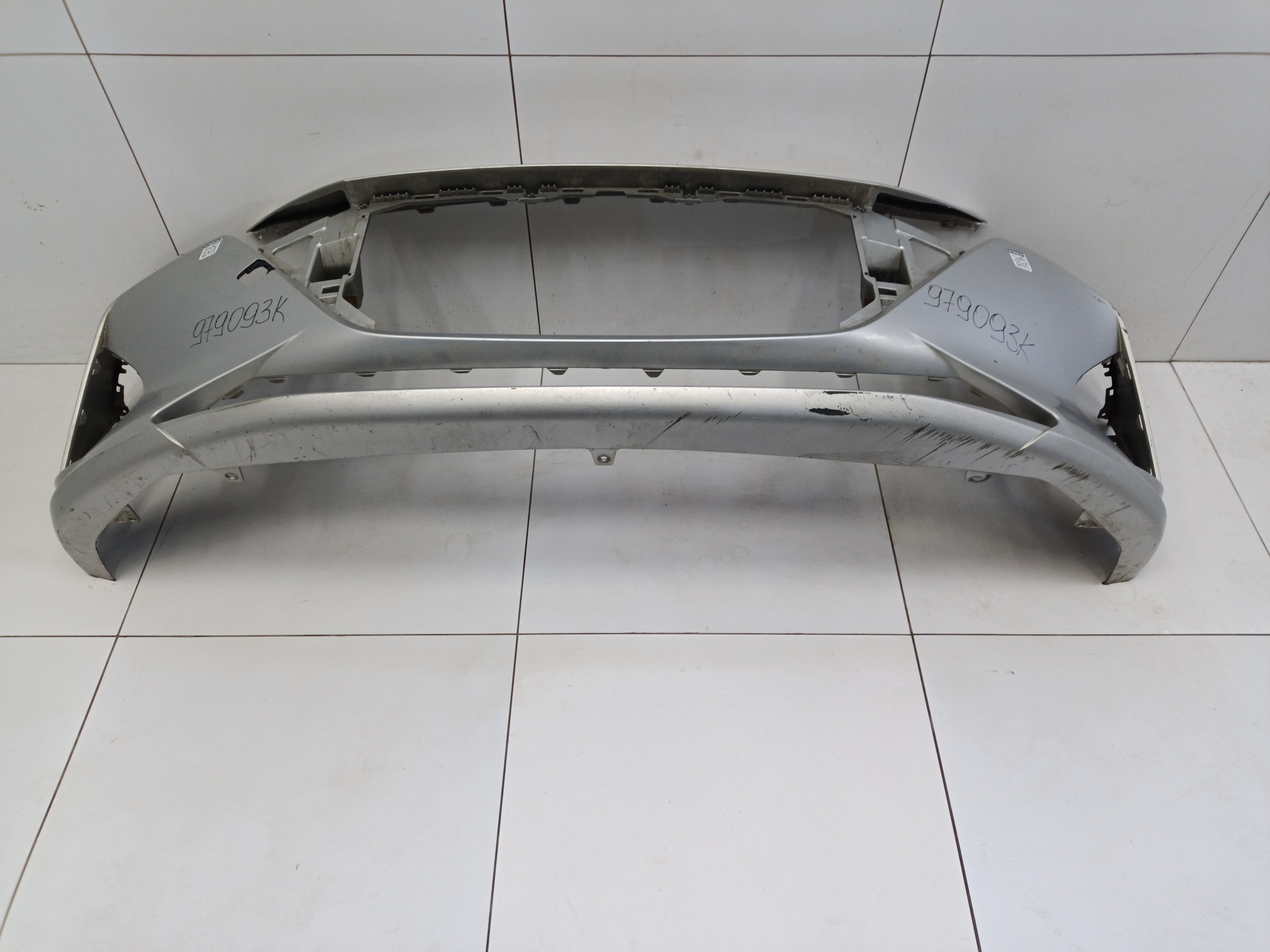 Бампер передний Hyundai Solaris 2 Restail