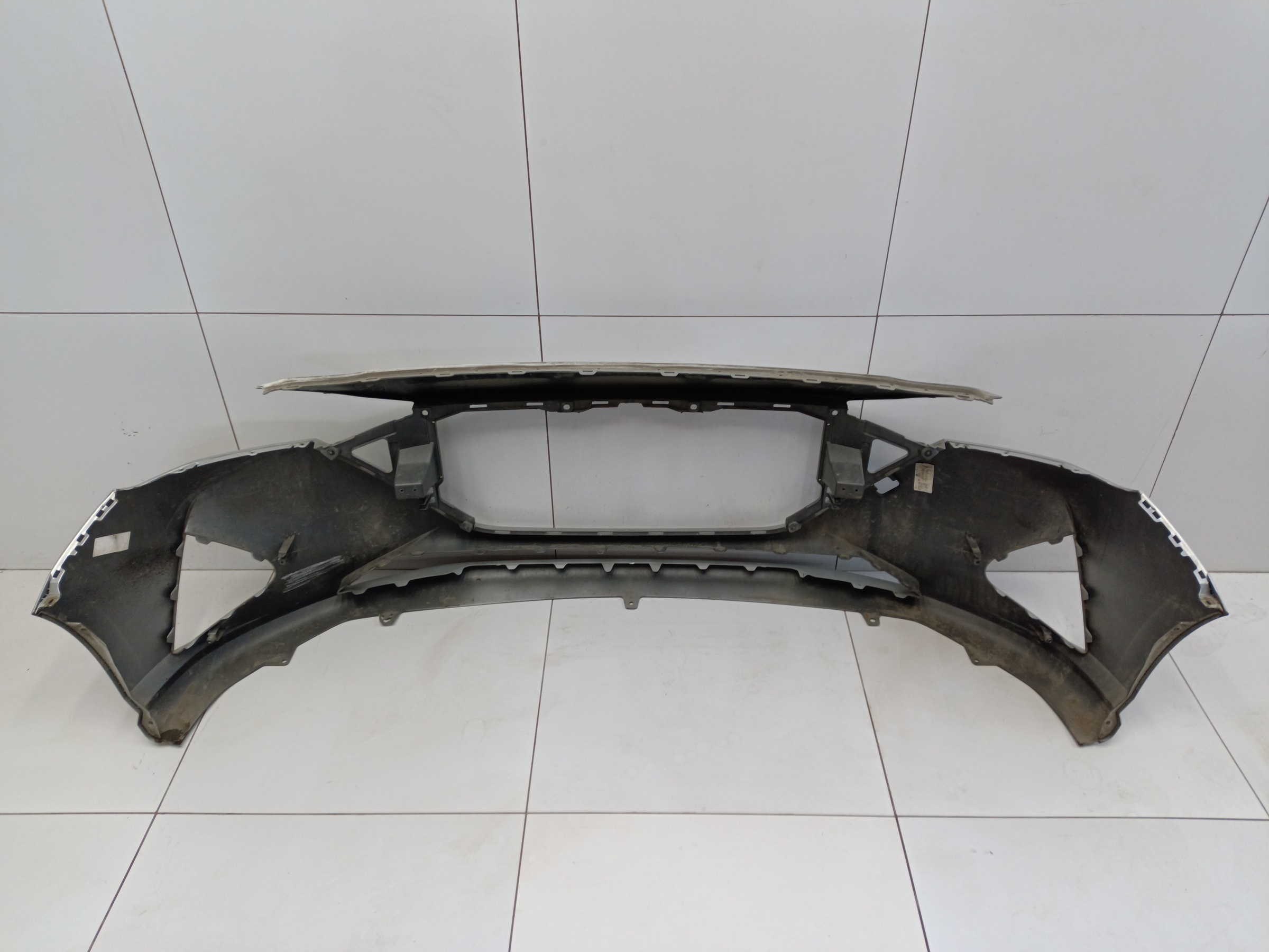 Бампер передний Hyundai Solaris 2 Restail