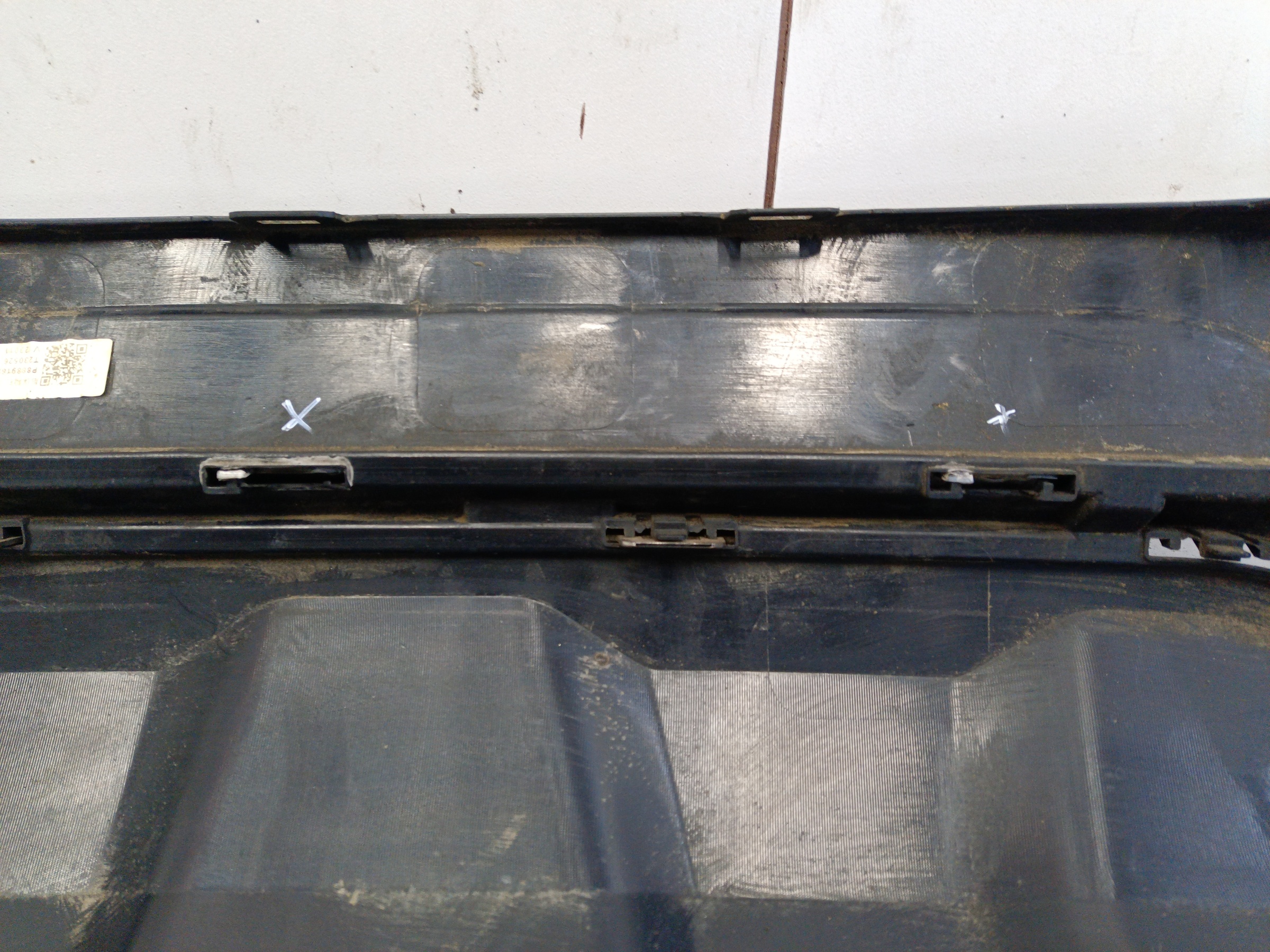 Юбка заднего бампера Geely Monjaro