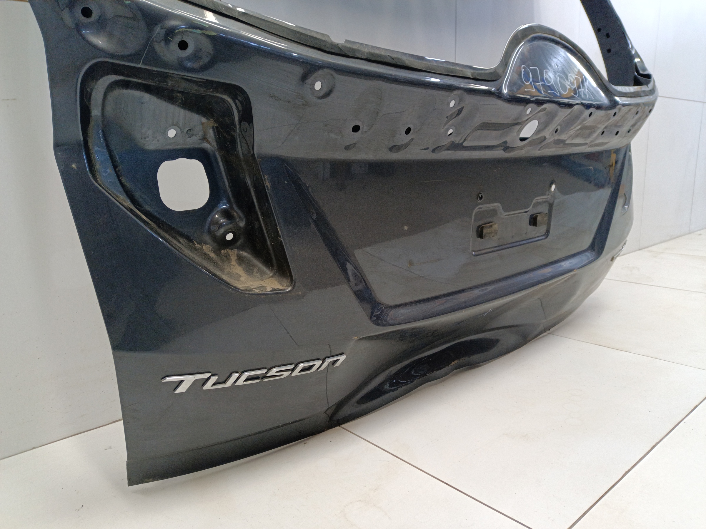 Крышка багажника Hyundai Tucson 4