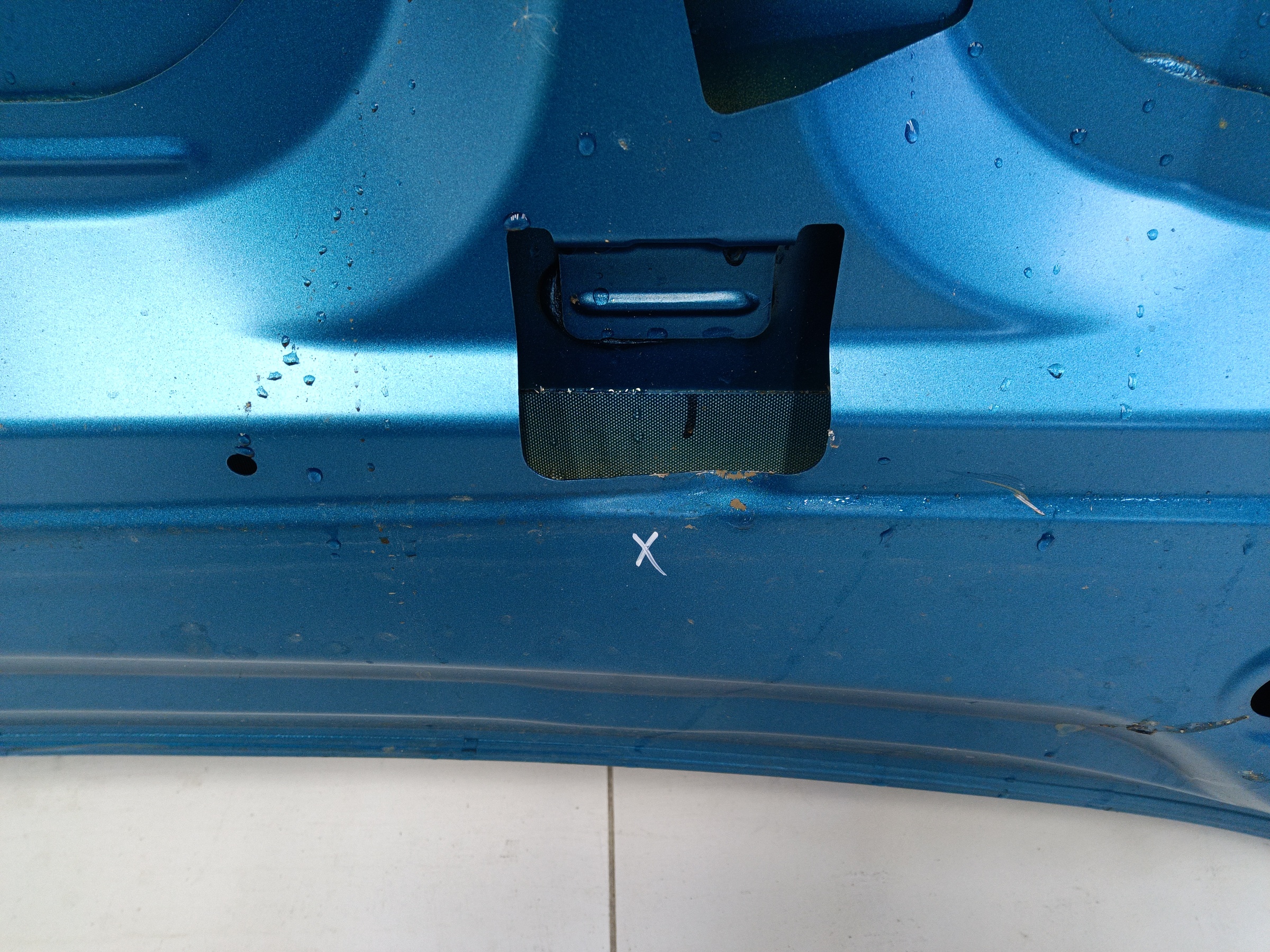 Капот Geely Emgrand 2