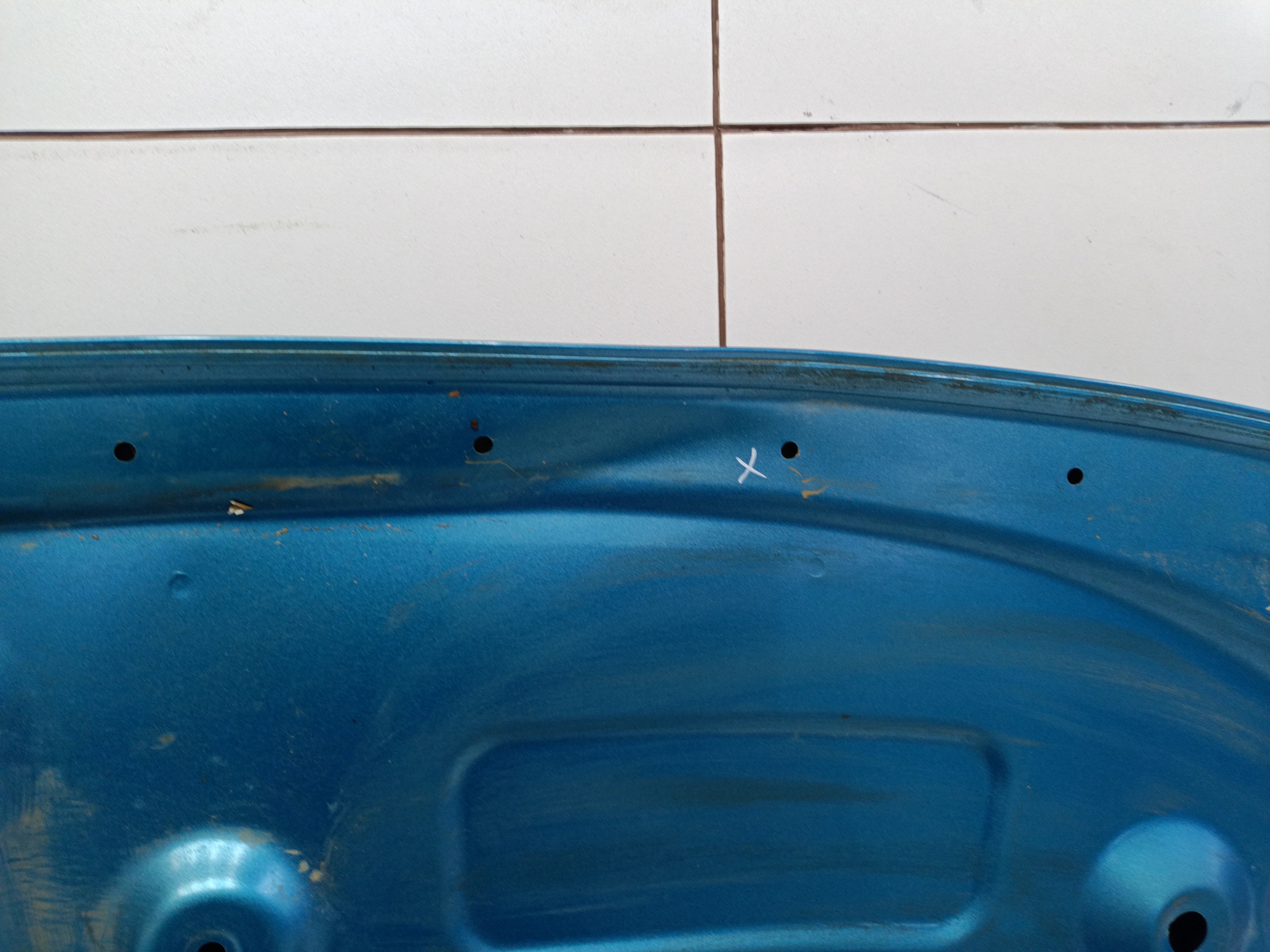 Капот Geely Emgrand 2