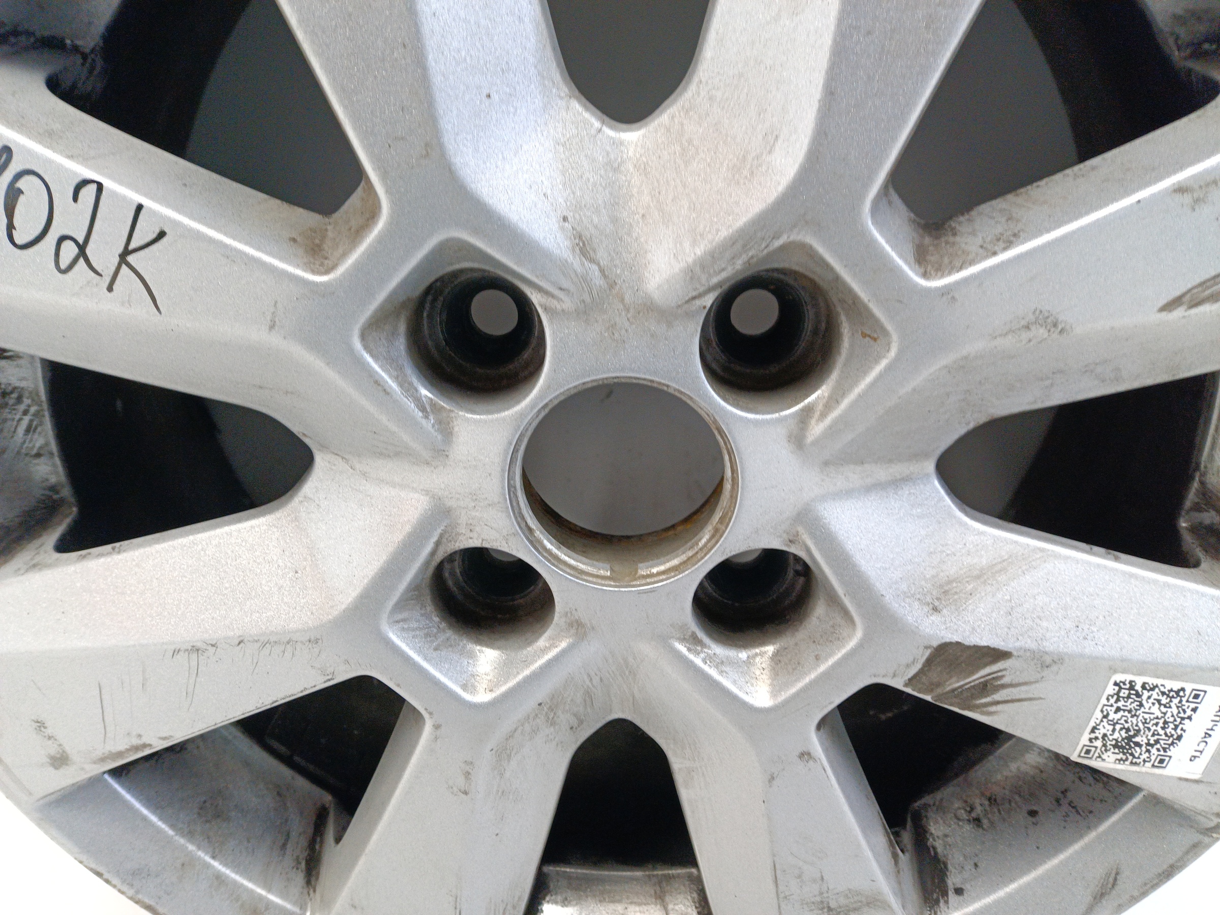 Диск колеса литой Lada Largus Restail R15