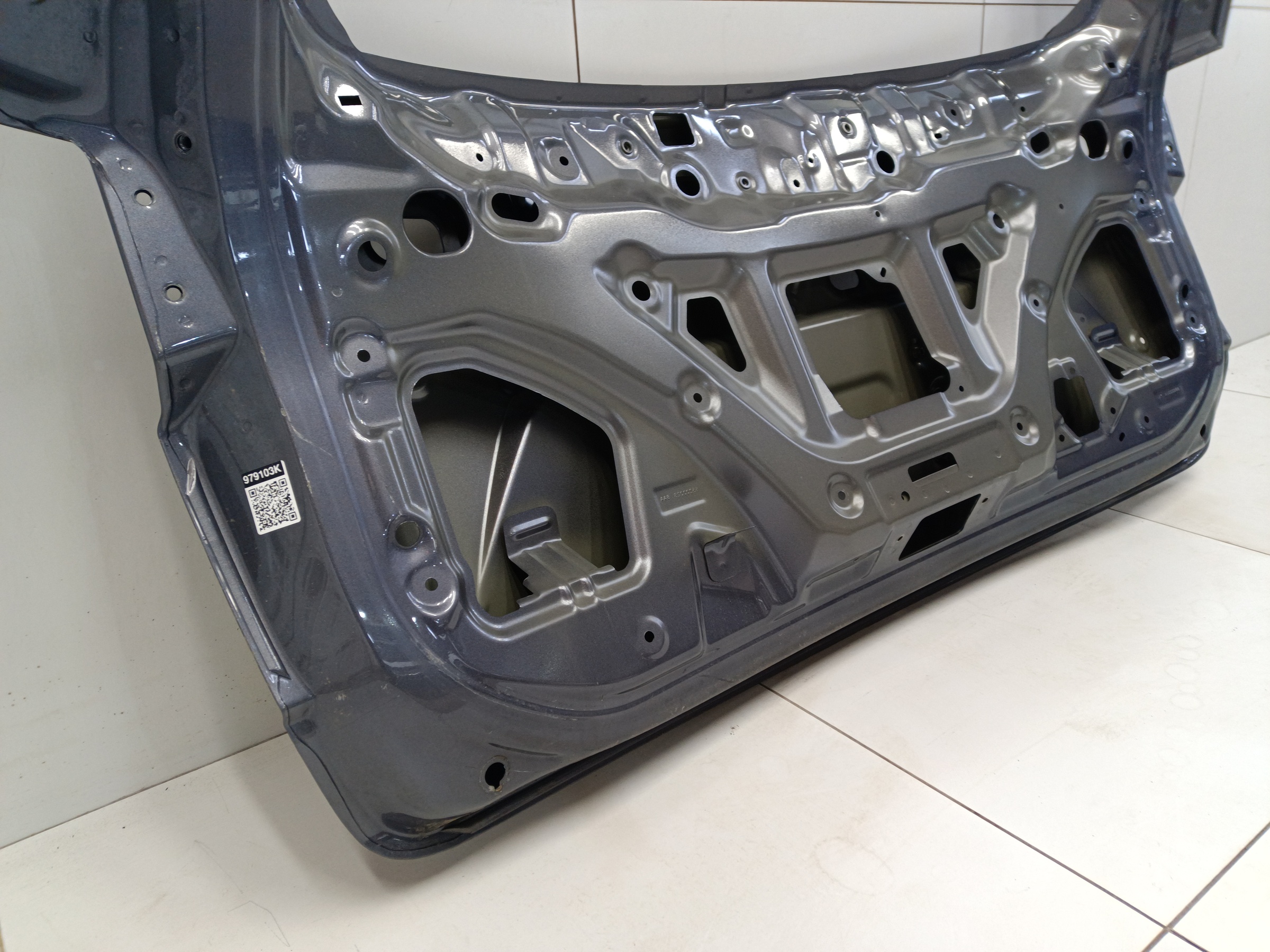 Крышка багажника Chery Tiggo 8 без датчика защемления