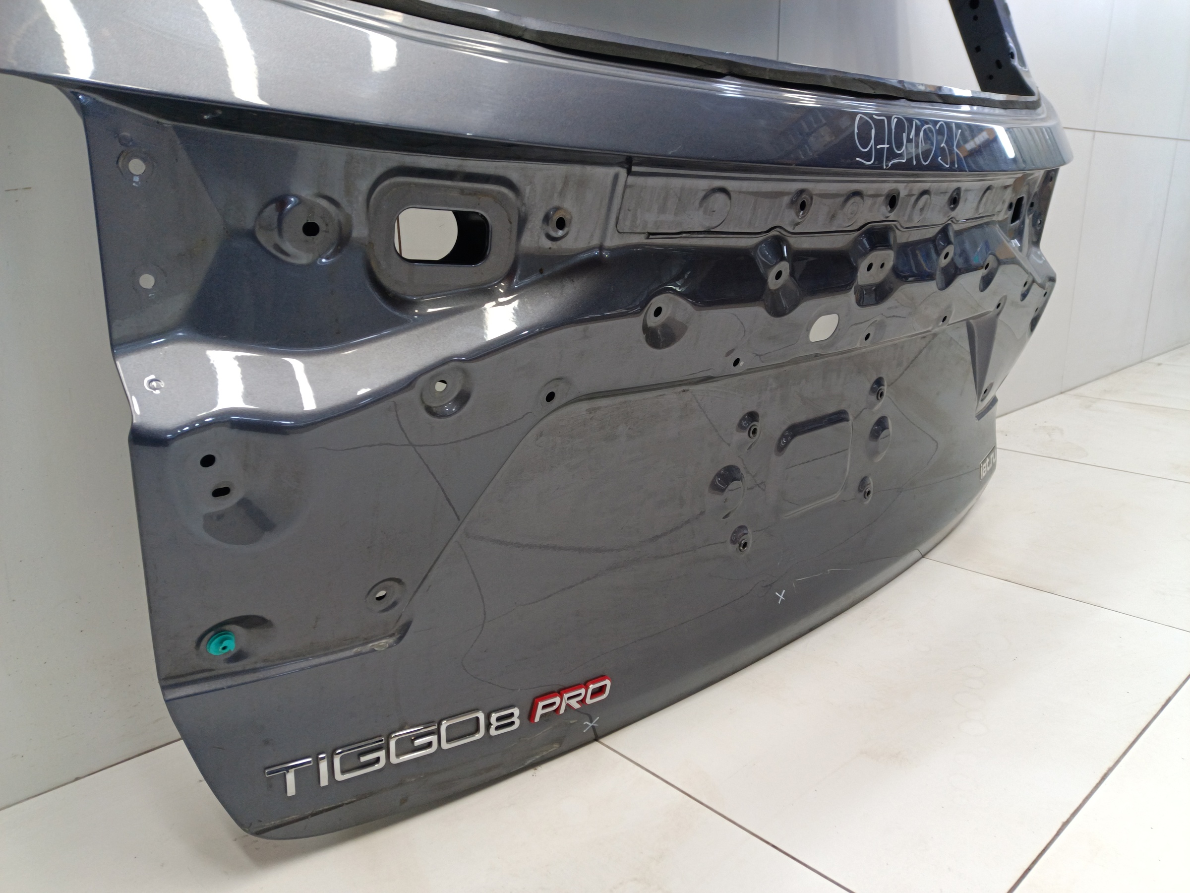 Крышка багажника Chery Tiggo 8 без датчика защемления