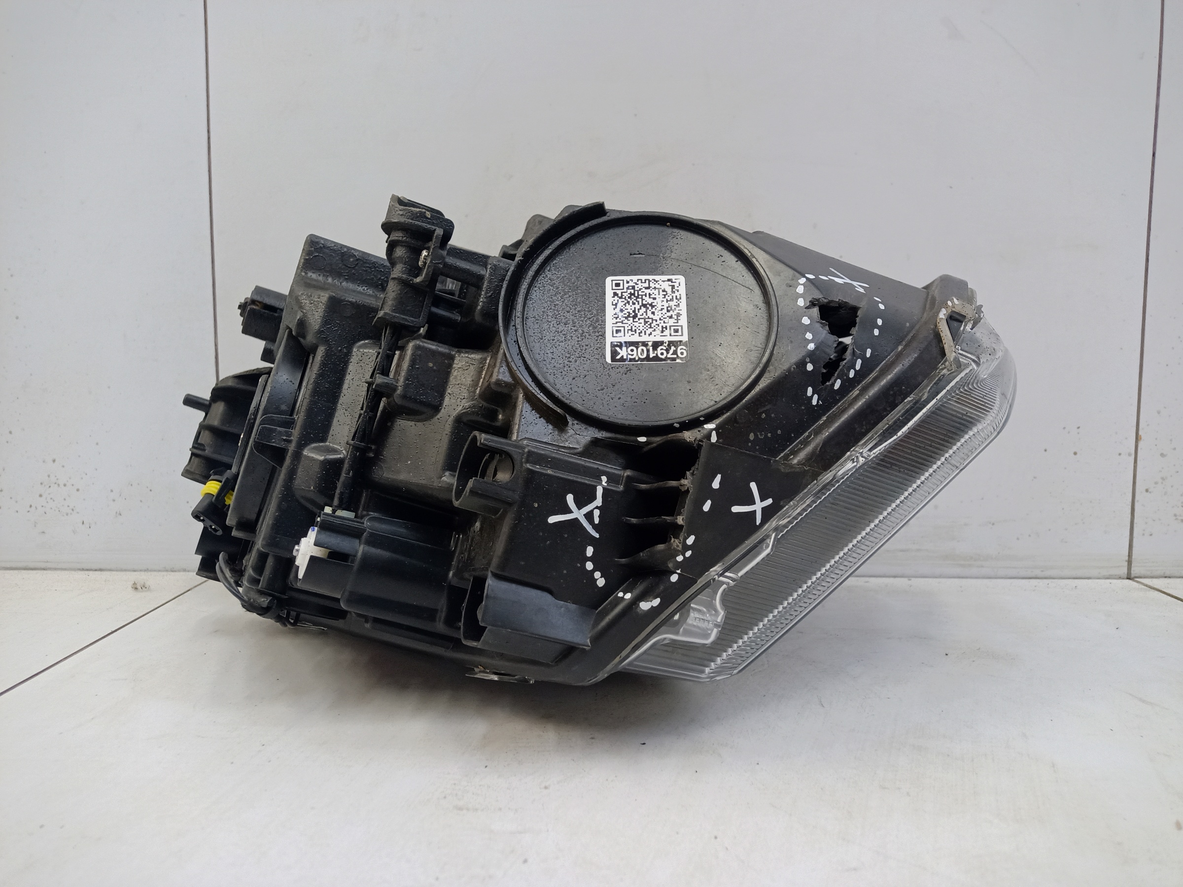 Фара передняя левая Omoda C5 галоген