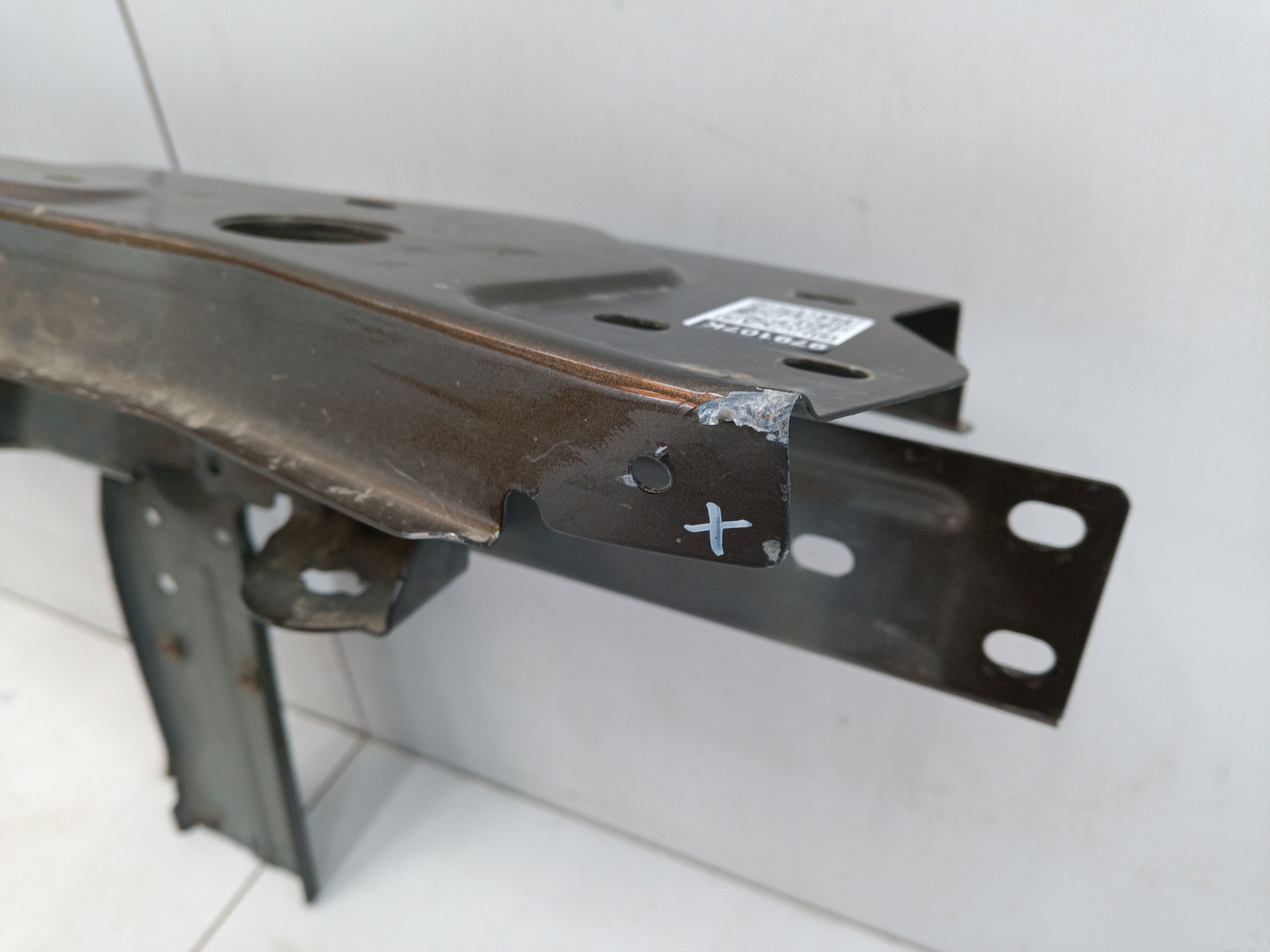 Панель передняя центральная часть Renault Duster 2