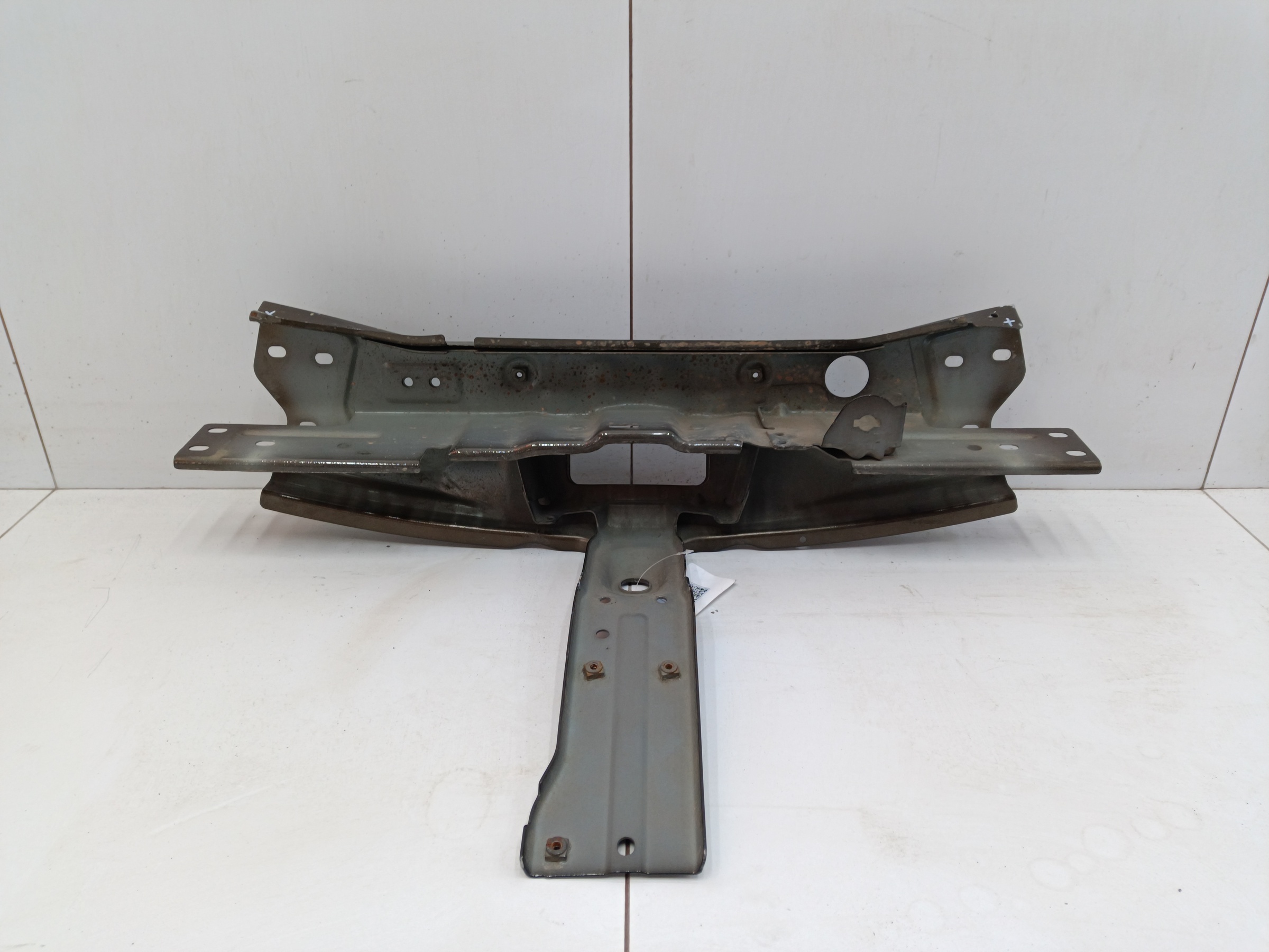 Панель передняя центральная часть Renault Duster 2