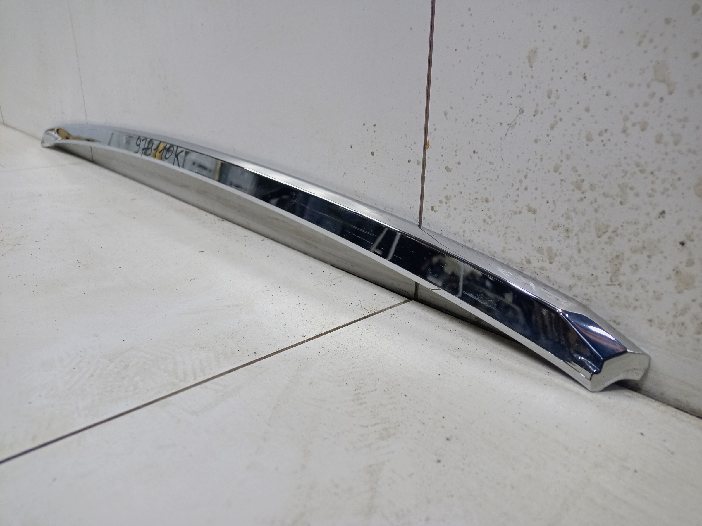 Накладка хром решетки радиатора Haval F7x Restail