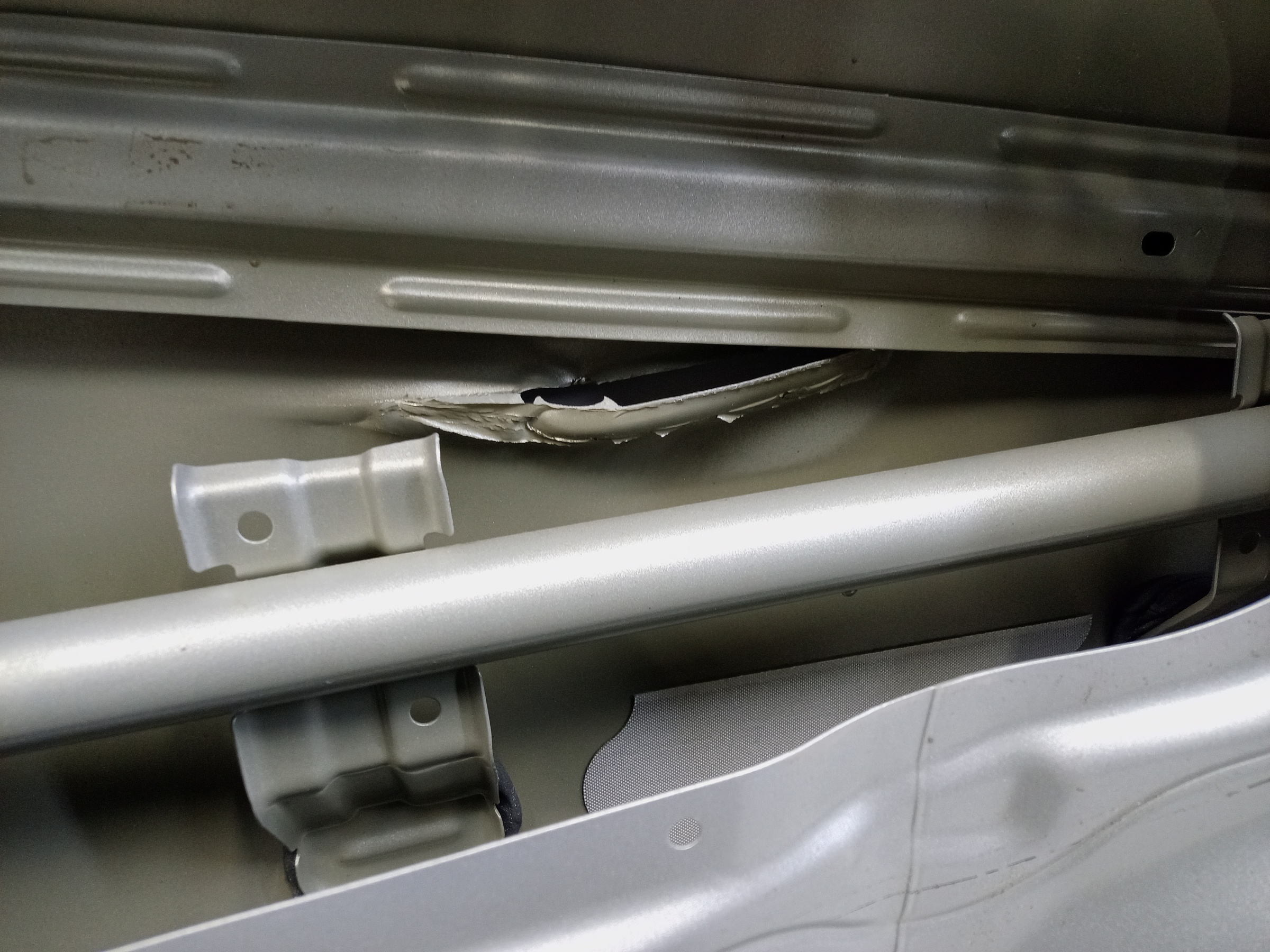 Дверь передняя левая Haval M6 2