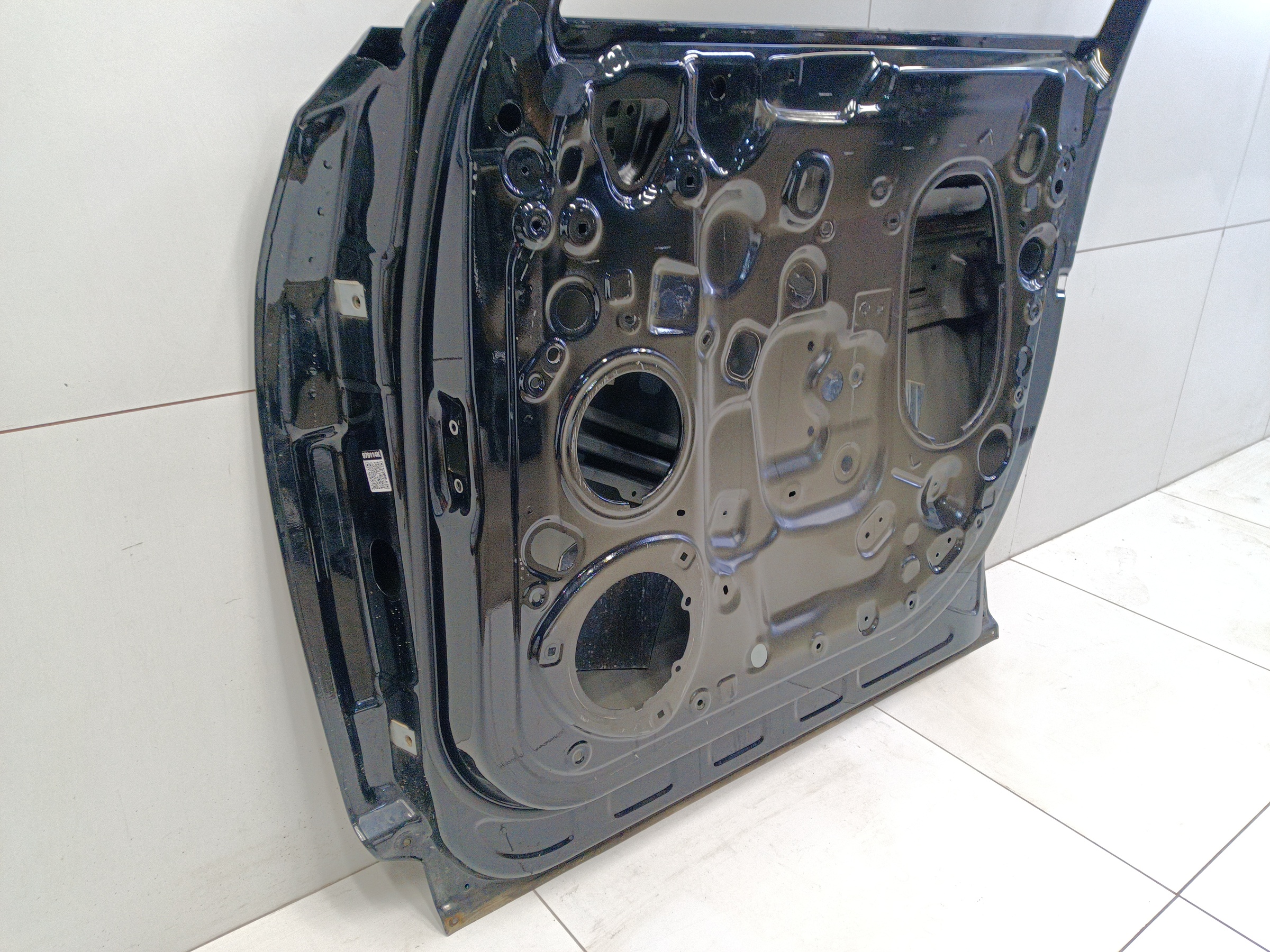 Дверь передняя правая Hongqi E-HS9