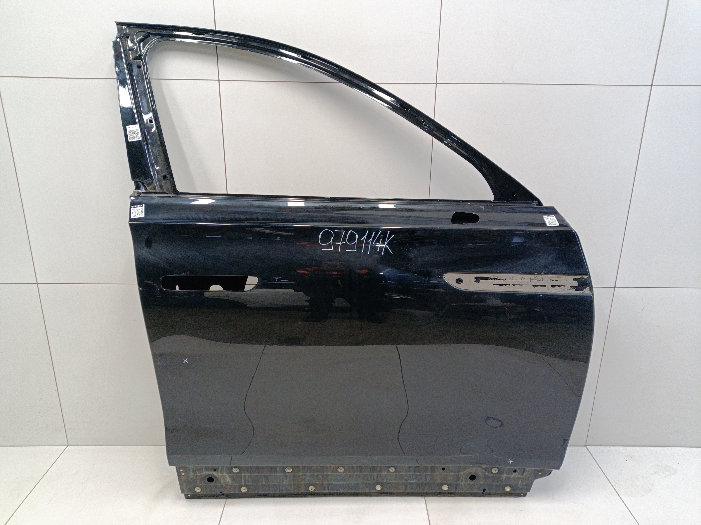 Дверь передняя правая Hongqi E-HS9