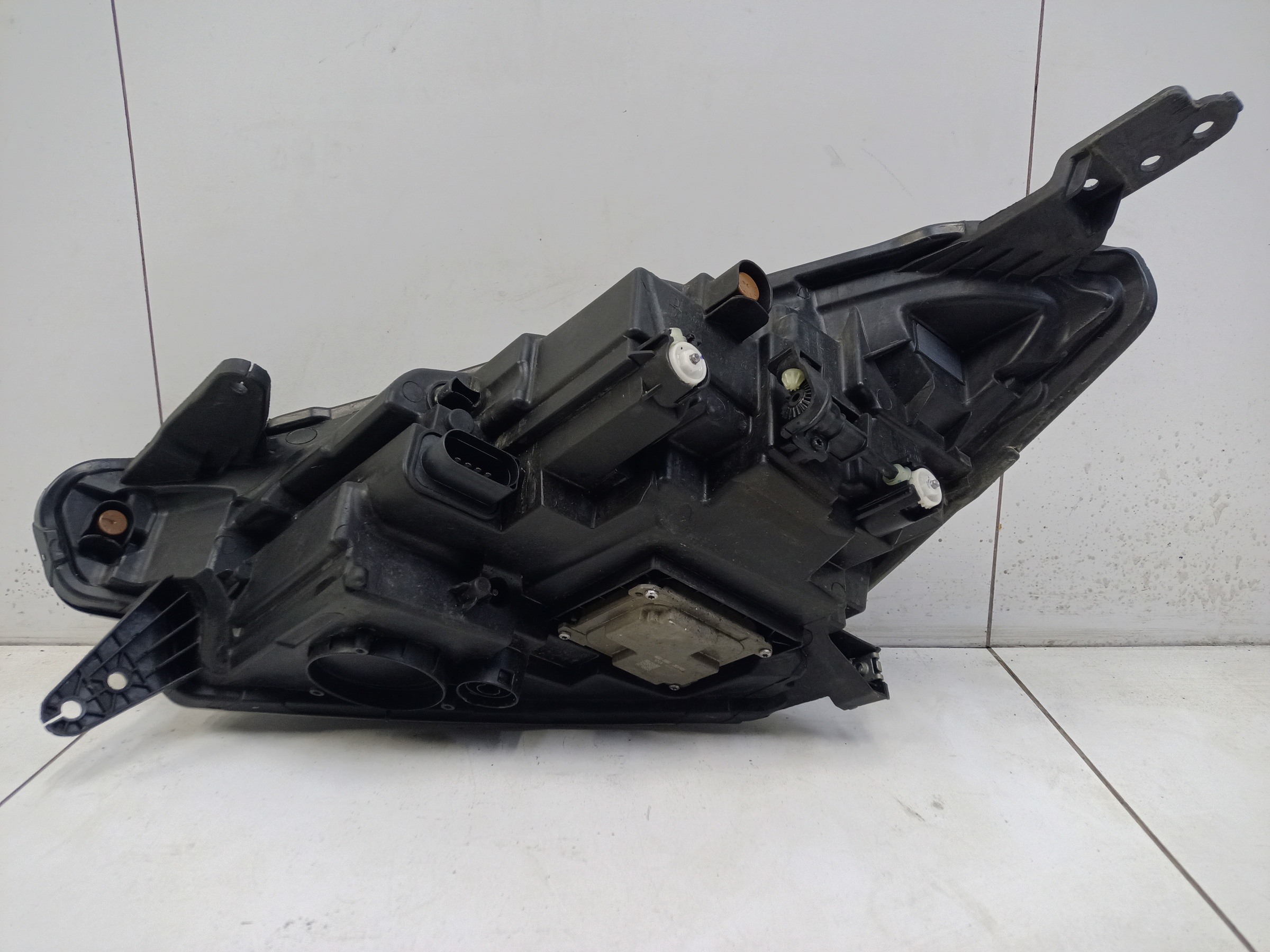 Фара передняя правая Chery Tiggo 7 Pro LED