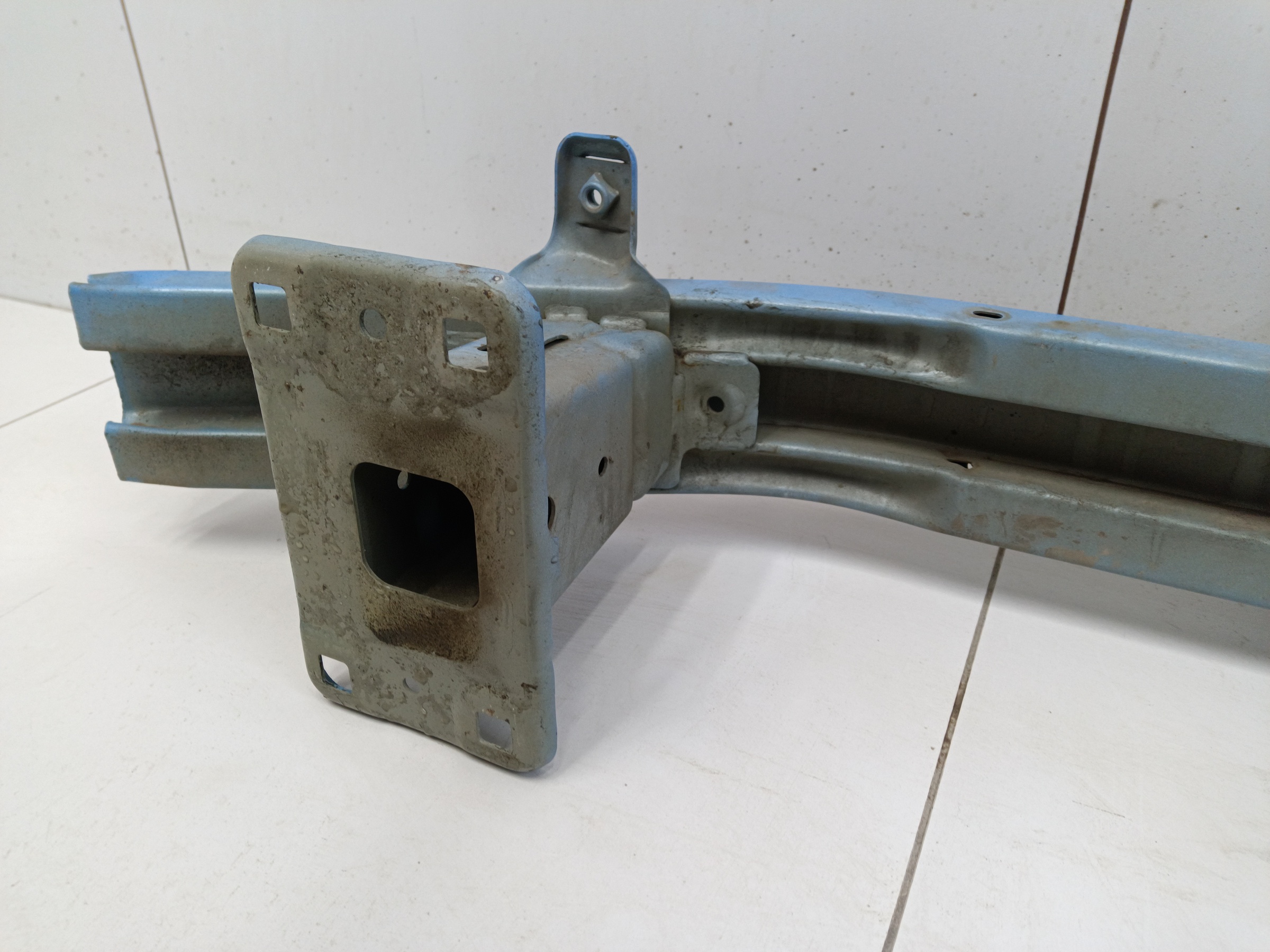 Усилитель переднего бампера Haval Jolion