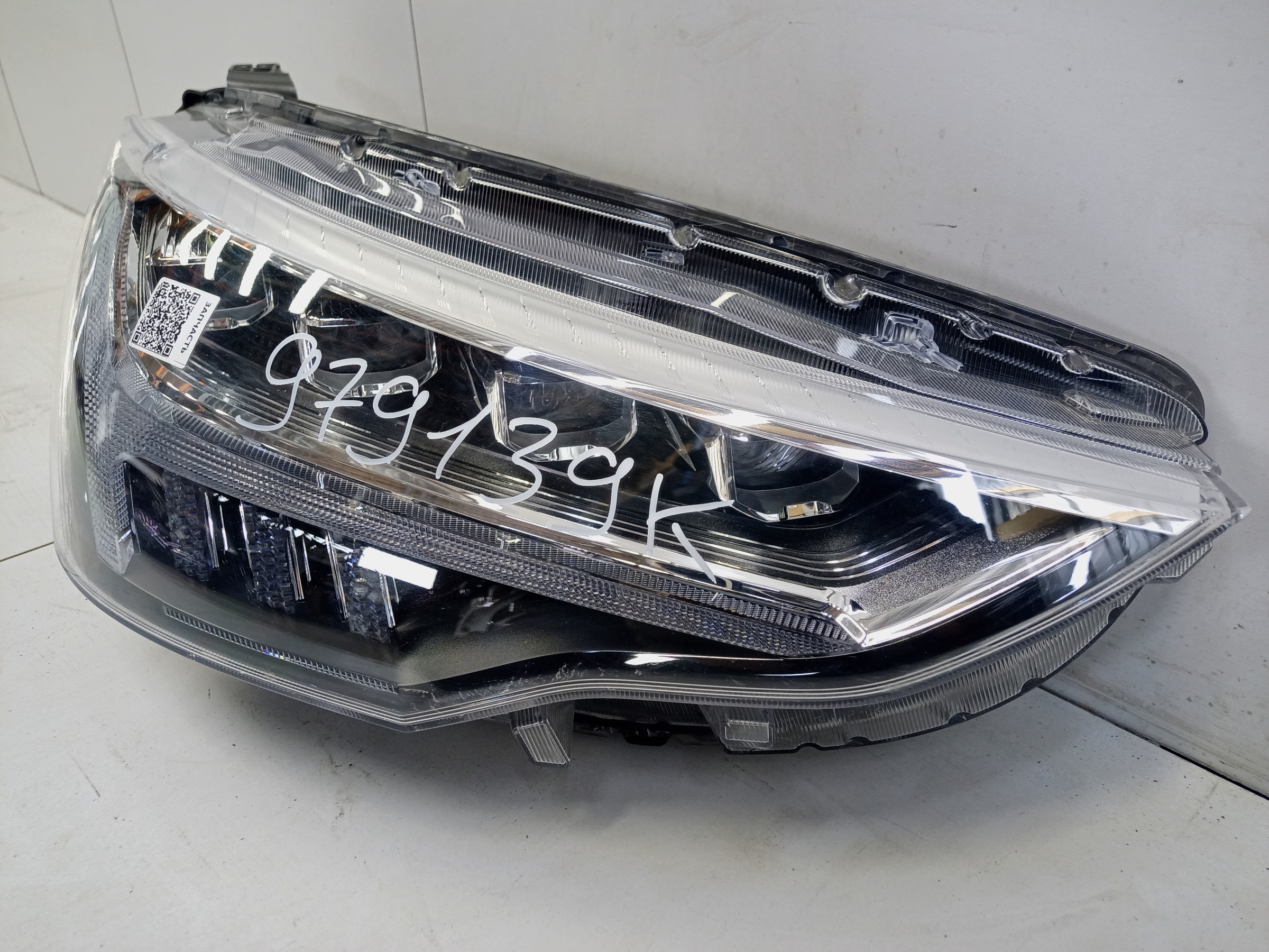 Фара передняя правая Haval Jolion LED