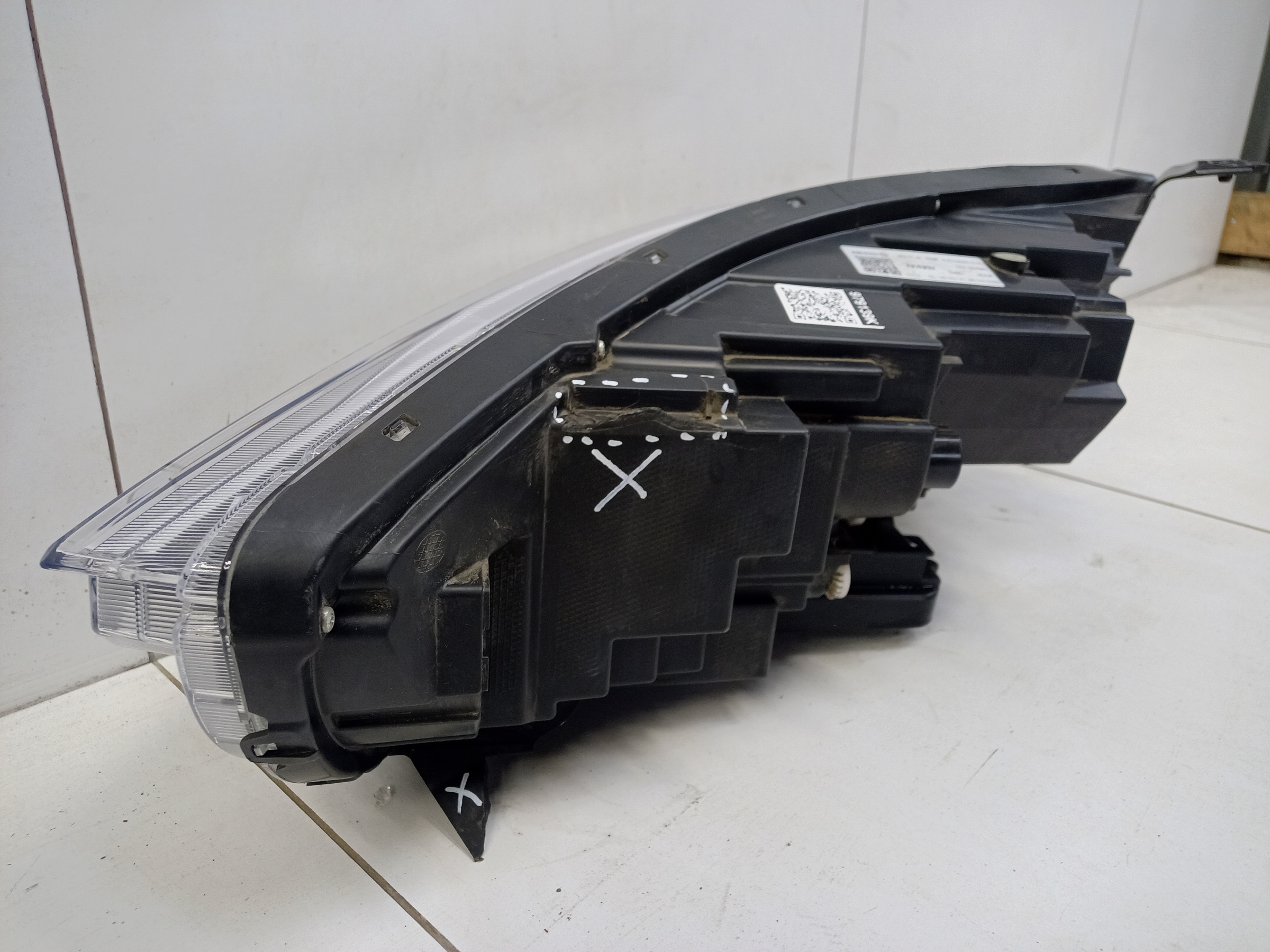 Фара передняя правая Haval Jolion LED