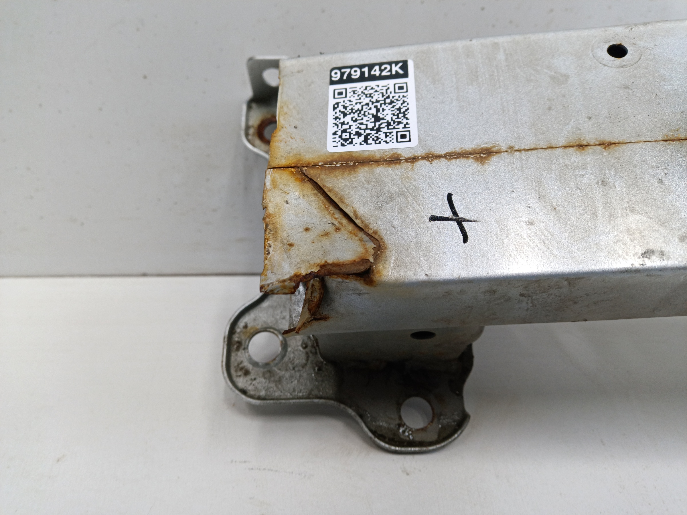 Усилитель переднего бампера Chery Tiggo 7 Pro