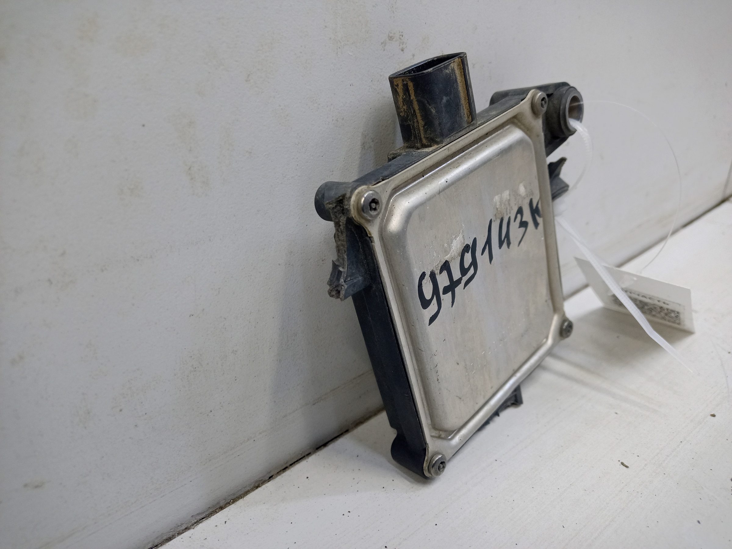 Датчик контроля слепых зон pзадний правый Toyota Land Cruiser 200 Restail 2