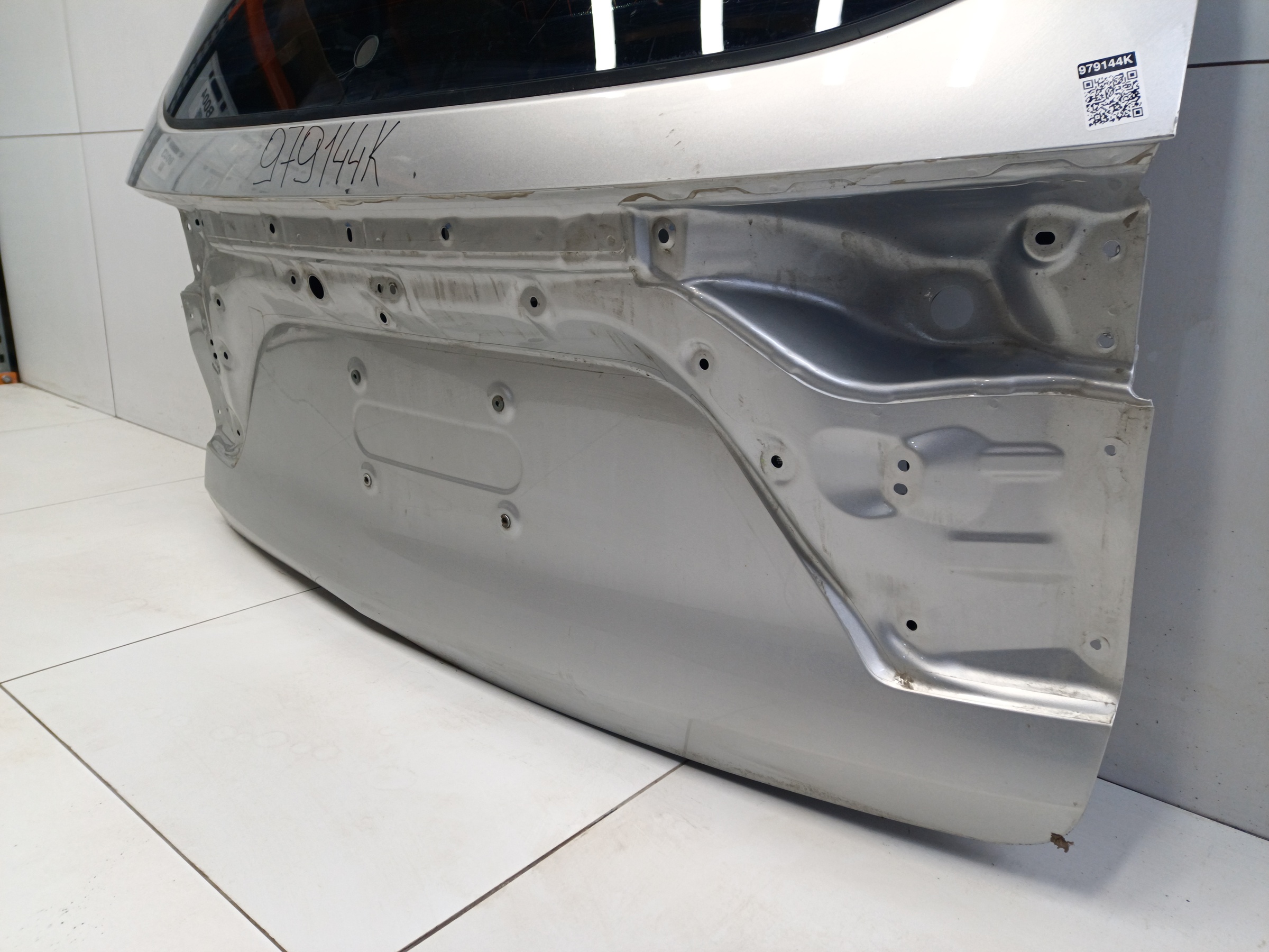 Крышка багажника Haval M6 2