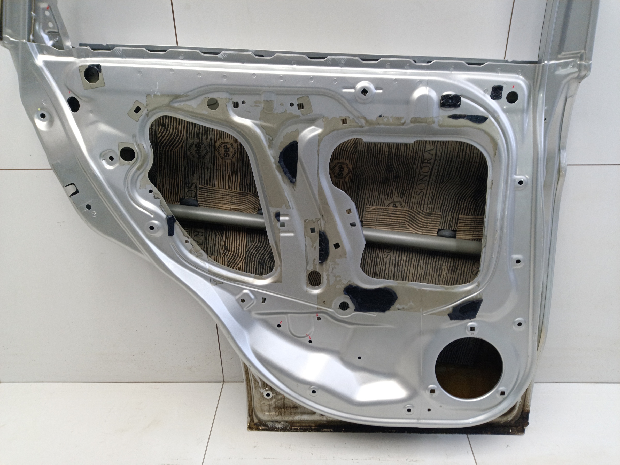 Дверь задняя левая Haval M6 2