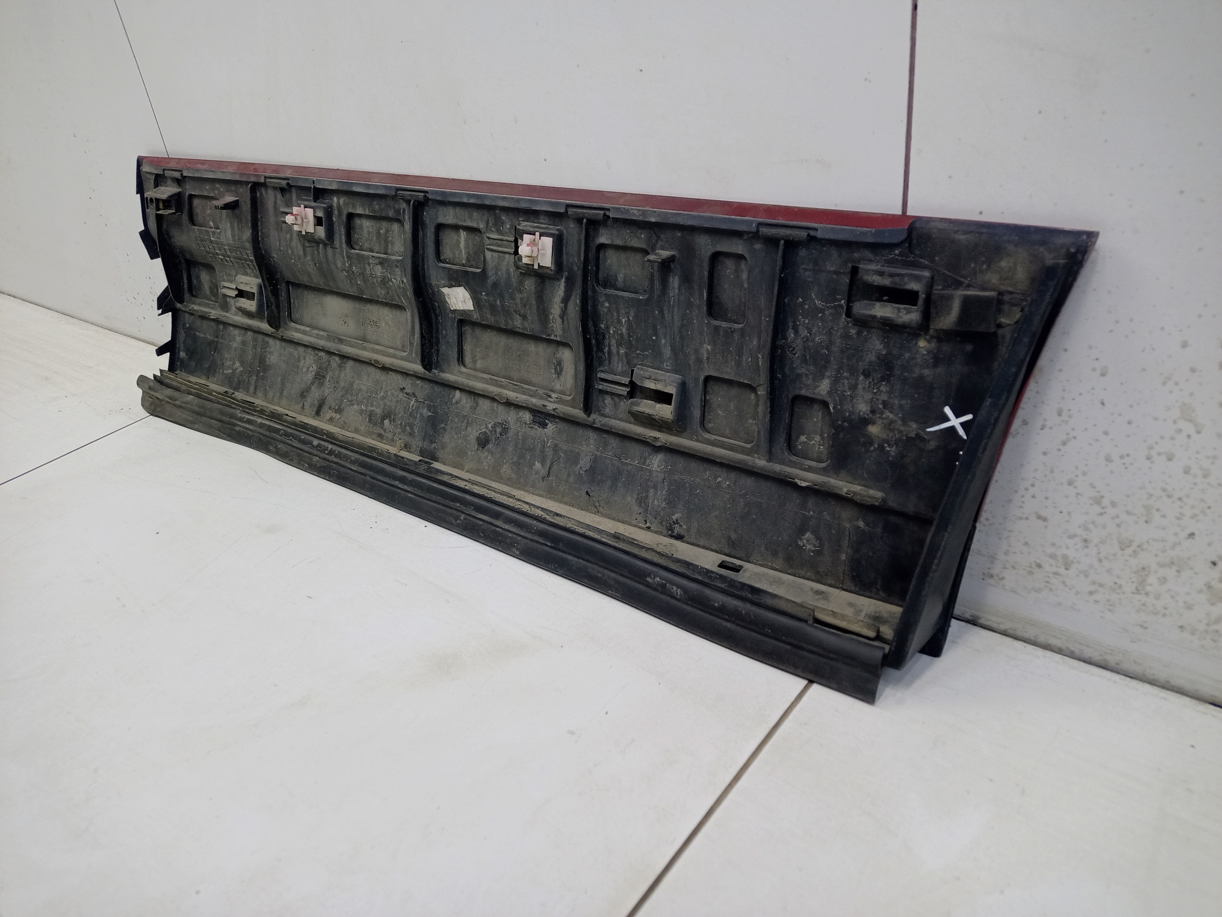 Накладка двери задней правой Porsche Cayenne 2 958