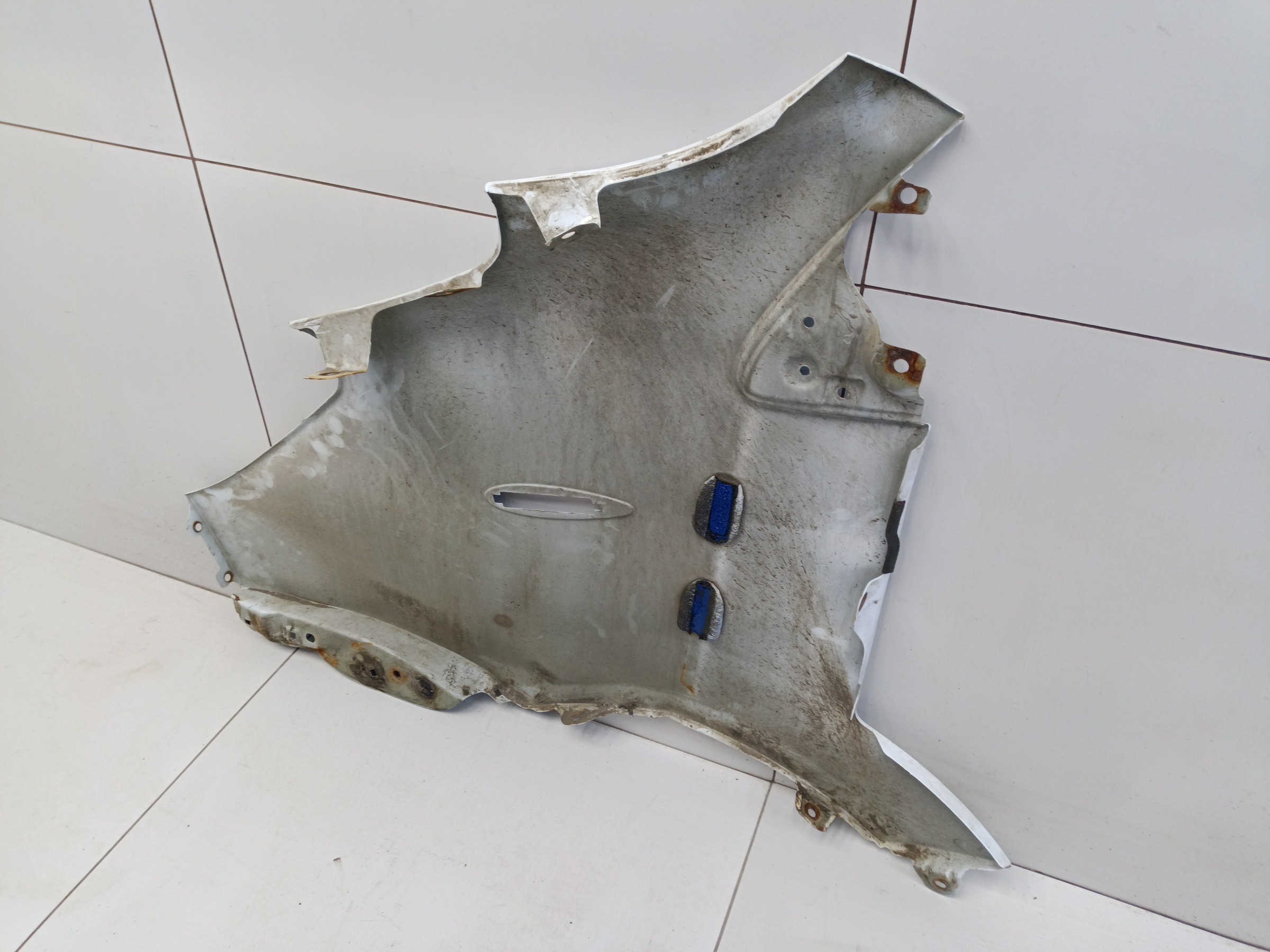 Крыло переднее правое Sollers Atlant