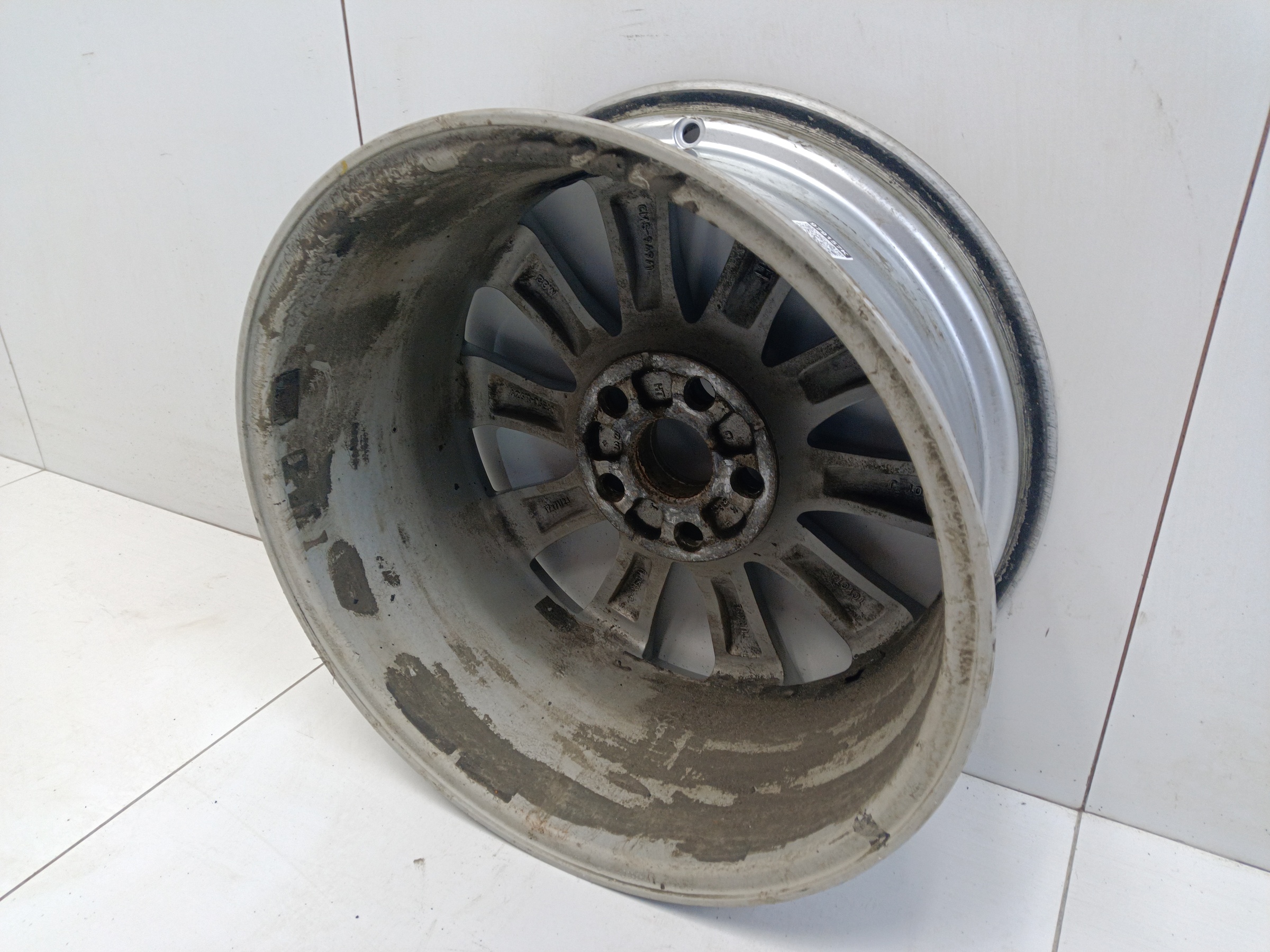 Диск колеса литой Toyota Camry V70 R17