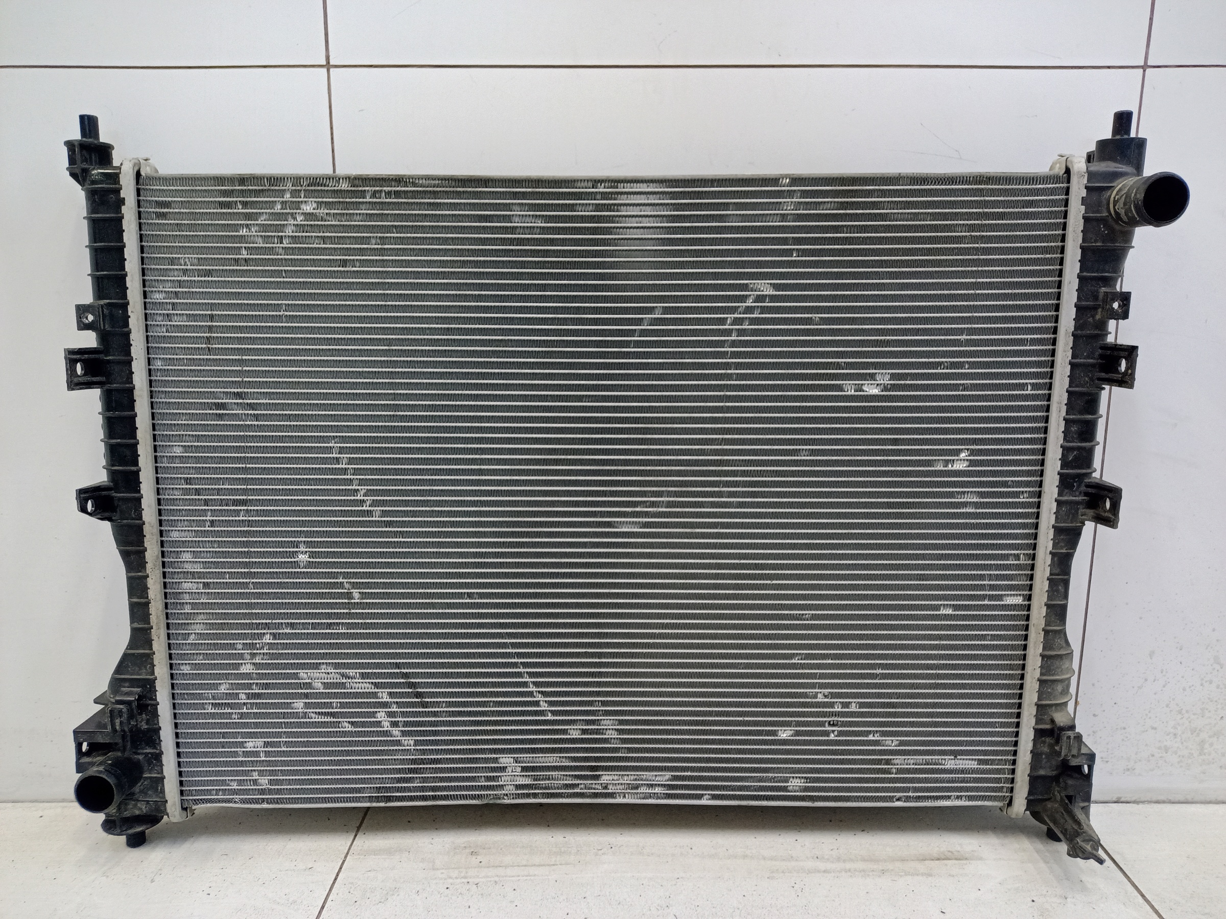 Радиатор охлаждения двигателя Haval M6 2