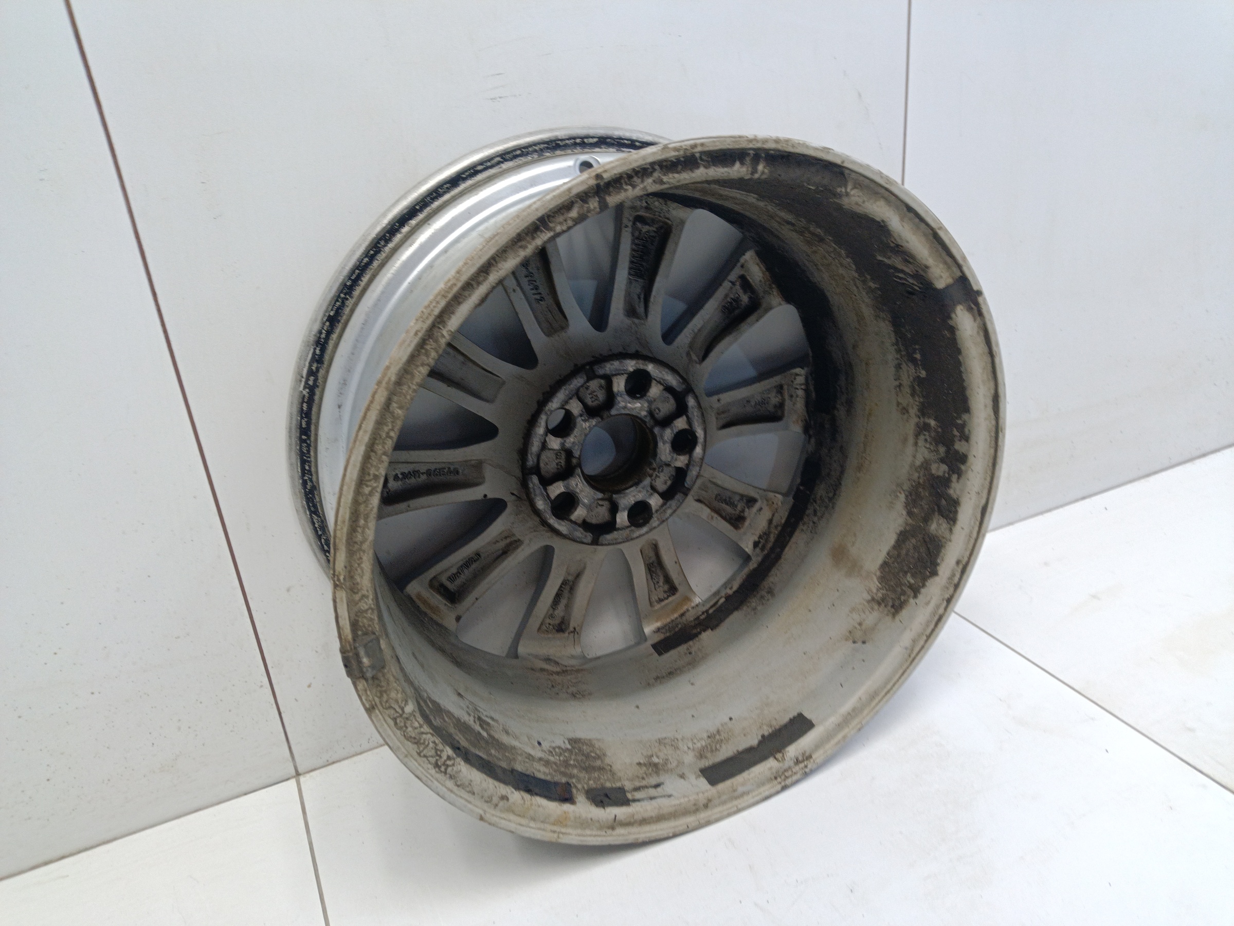 Диск колеса литой Toyota Camry V70 R17