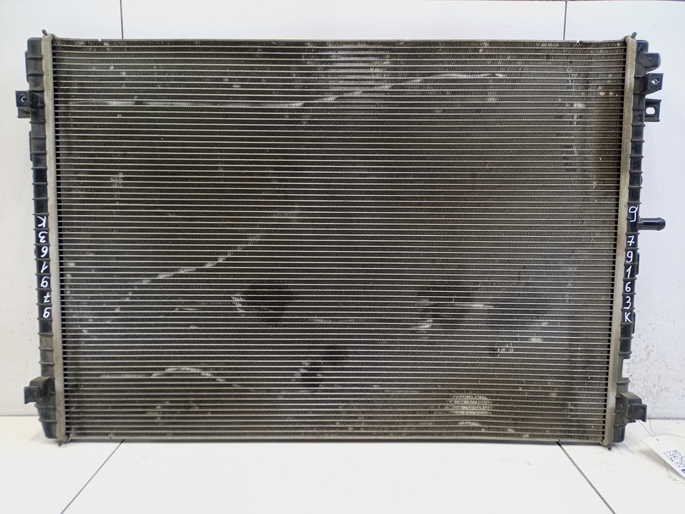 Радиатор охлаждения двигателя дополнительный Changan UNI-K