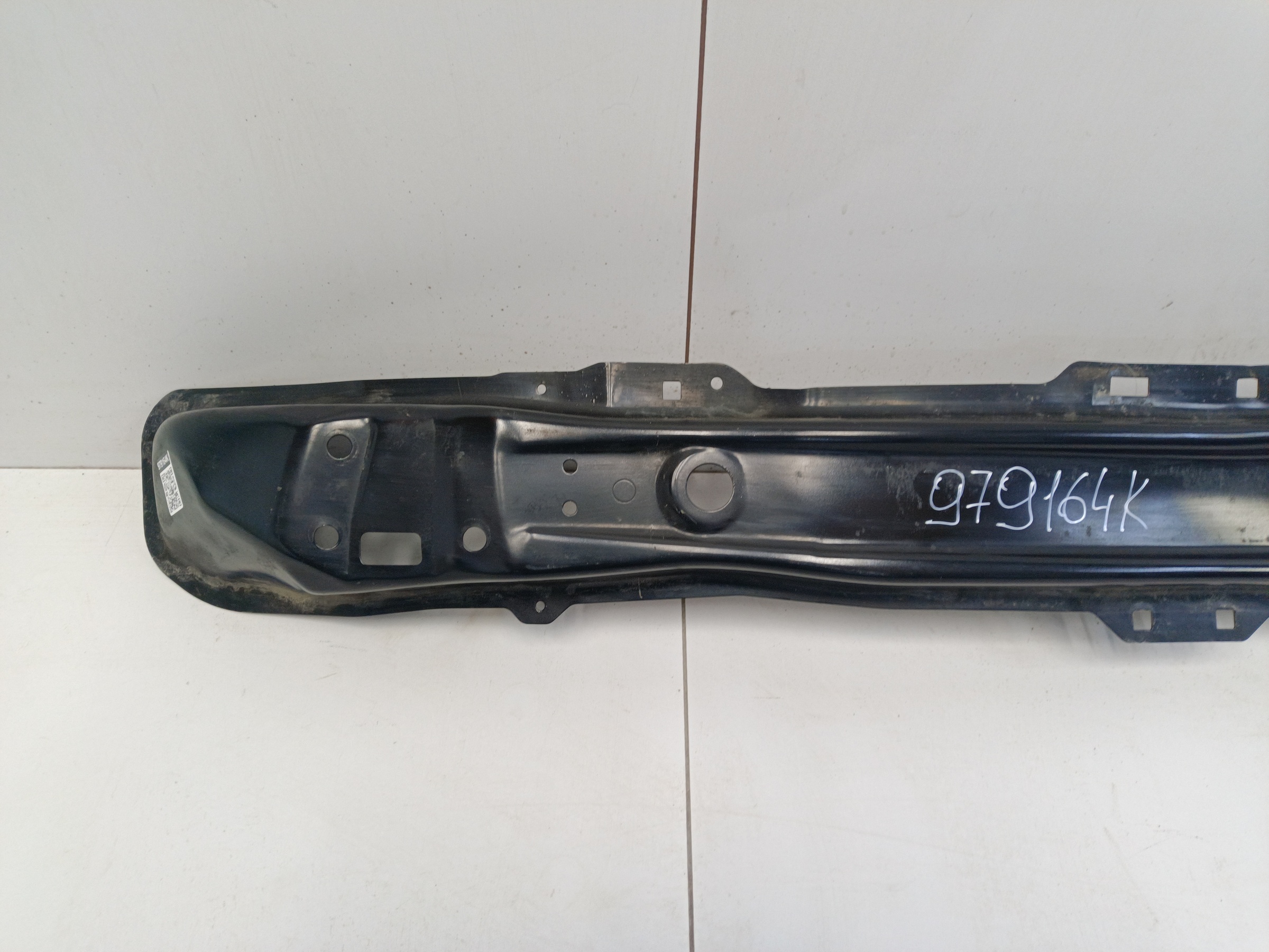 Усилитель переднего бампера Renault Arkana