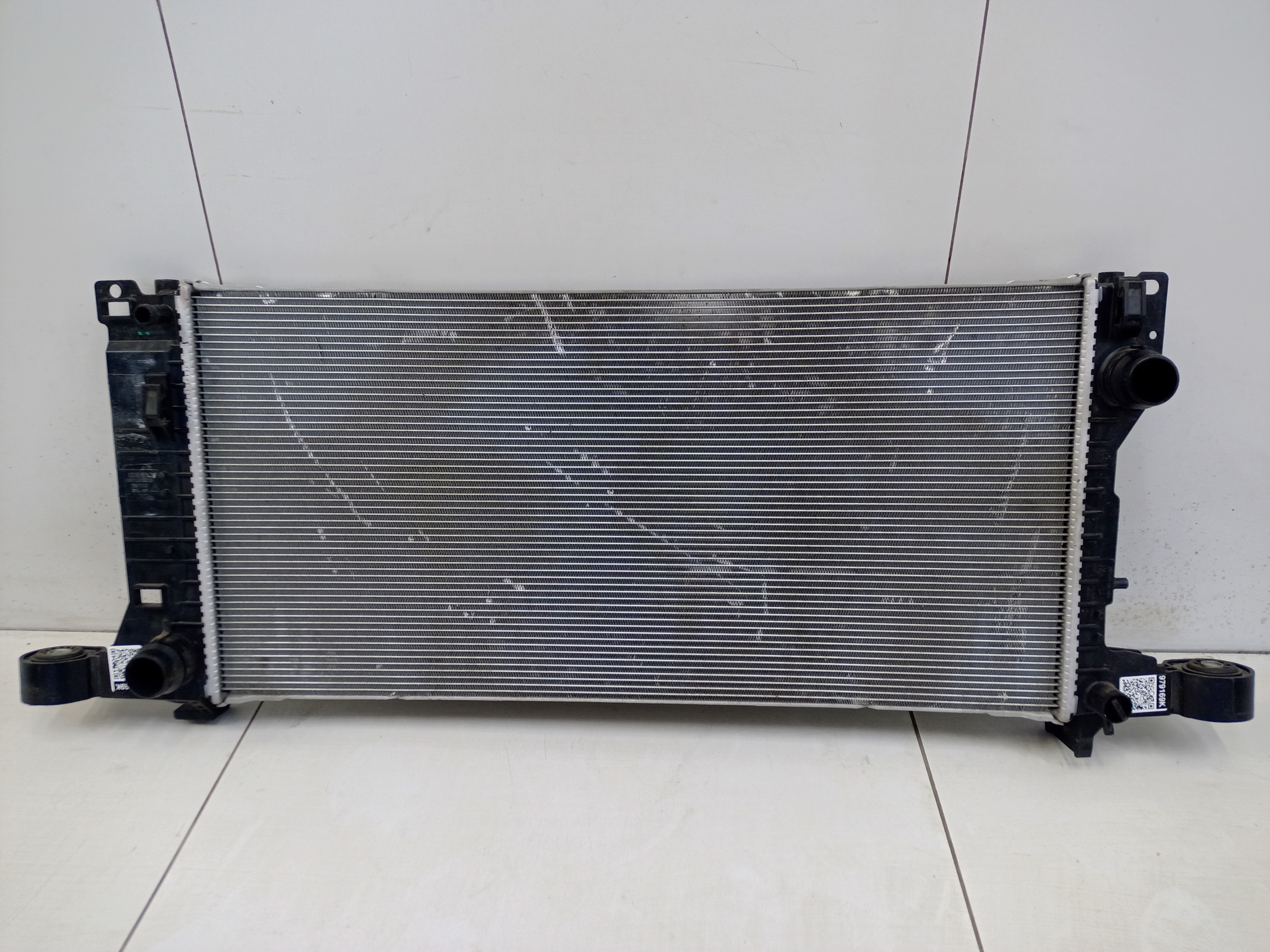 Радиатор охлаждения двигателя Geely Tugella