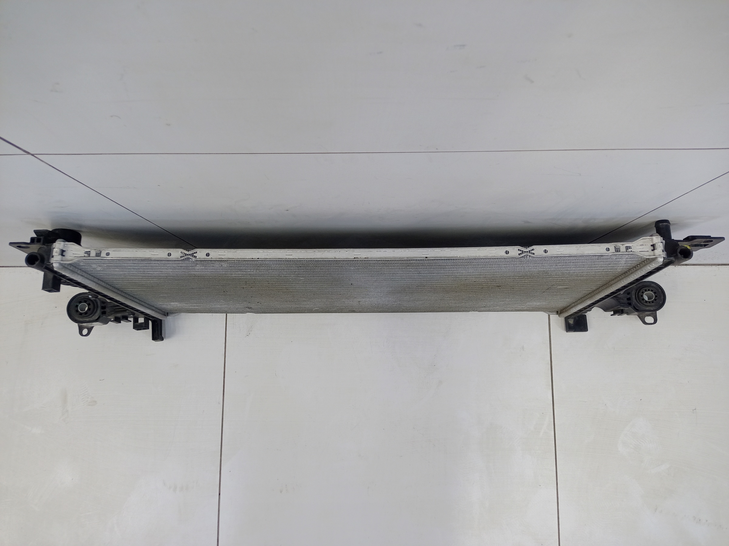 Радиатор охлаждения двигателя Geely Tugella