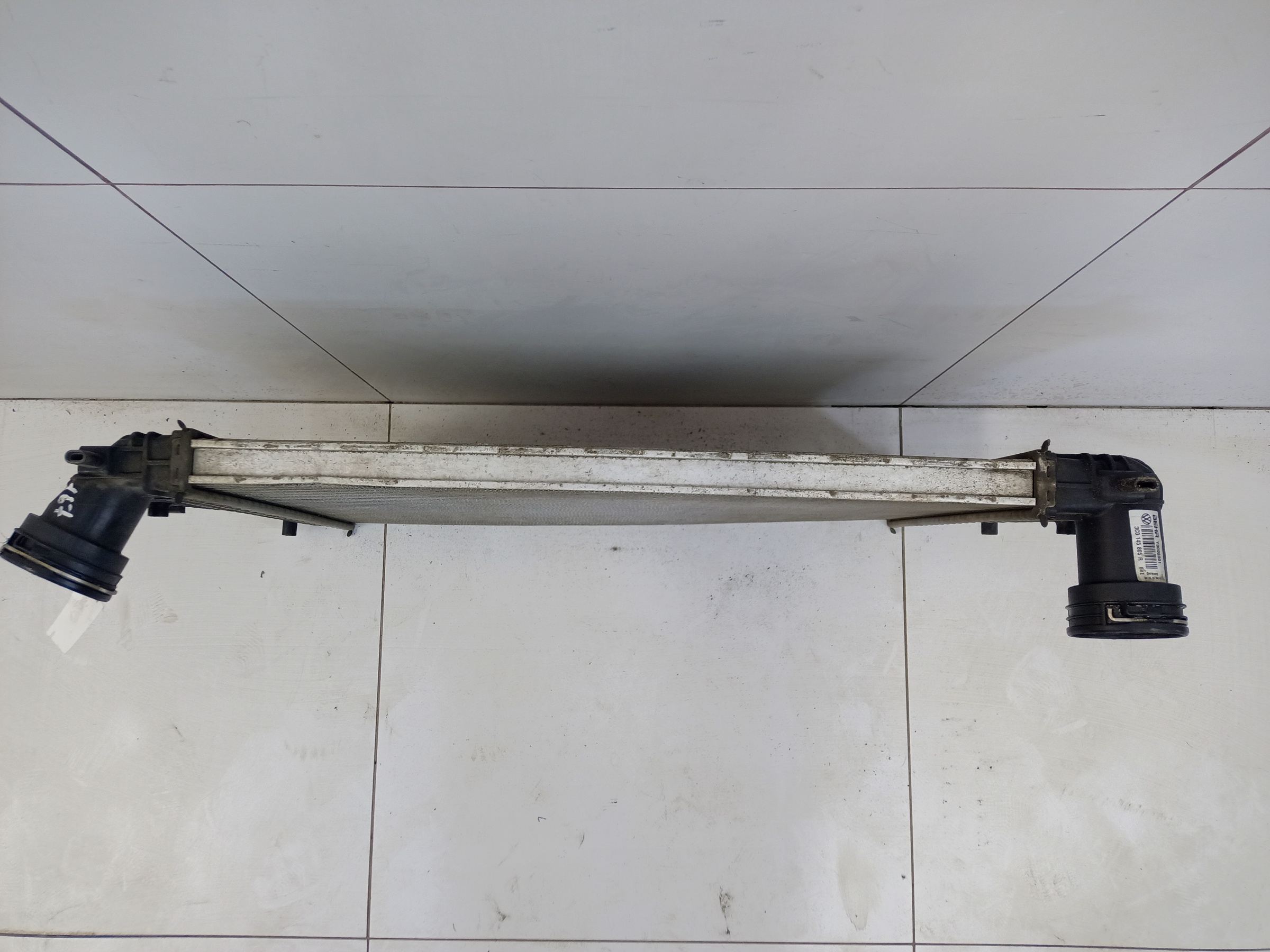 Радиатор турбины "интеркулер" Volkswagen Tiguan 1