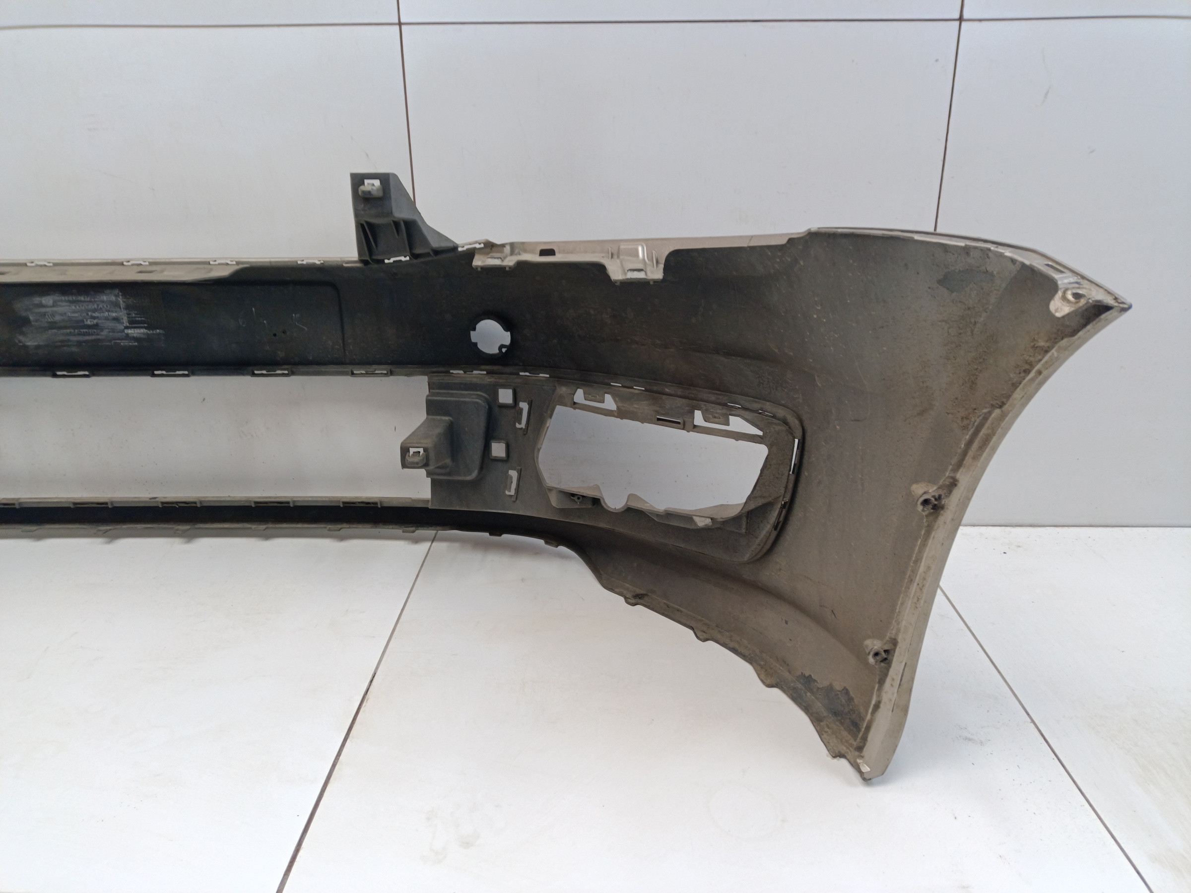 Бампер передний Volkswagen Polo 5 Sedan Restail