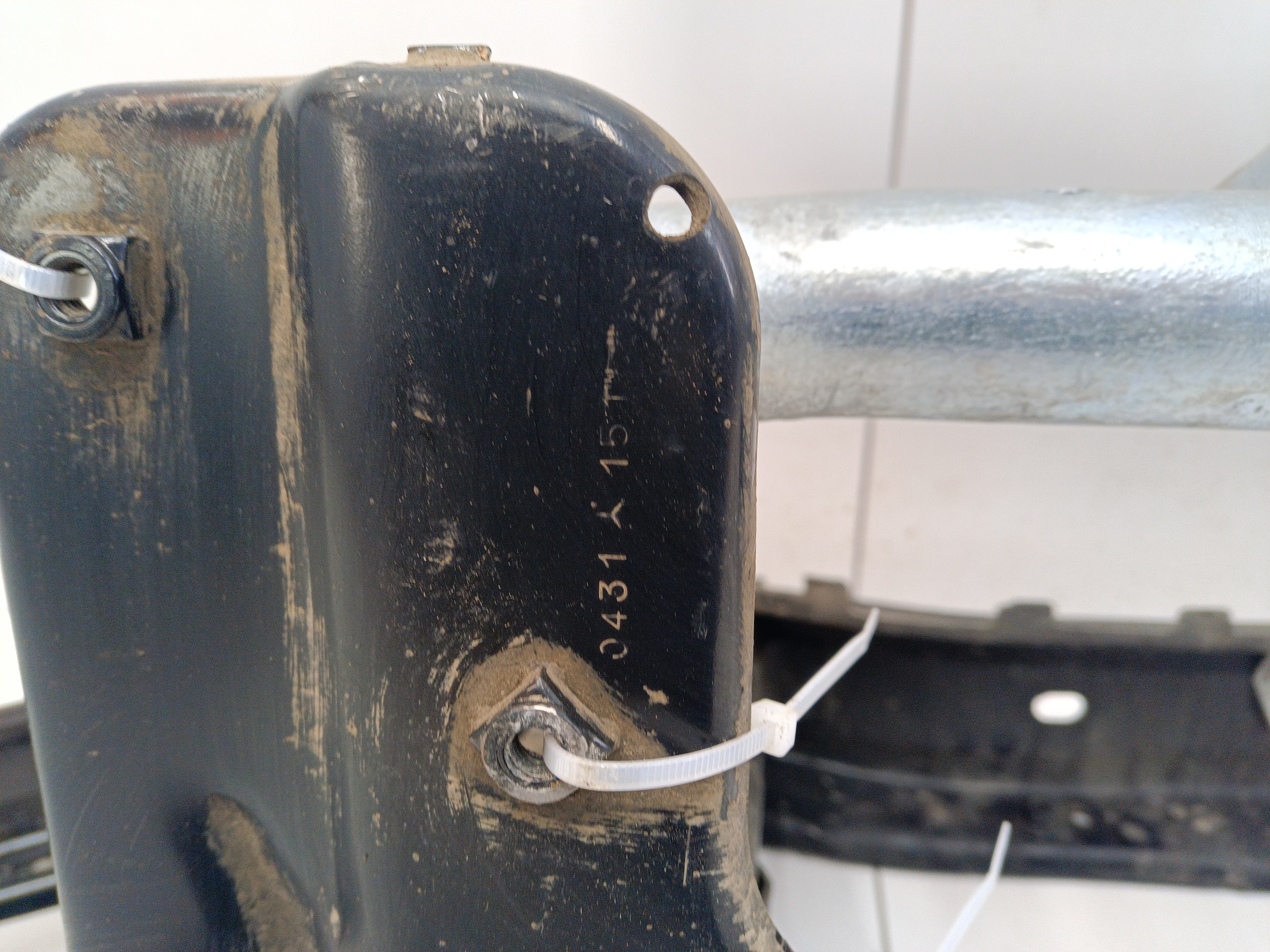 Усилитель переднего бампера Mercedes Benz GLE-klasse W166