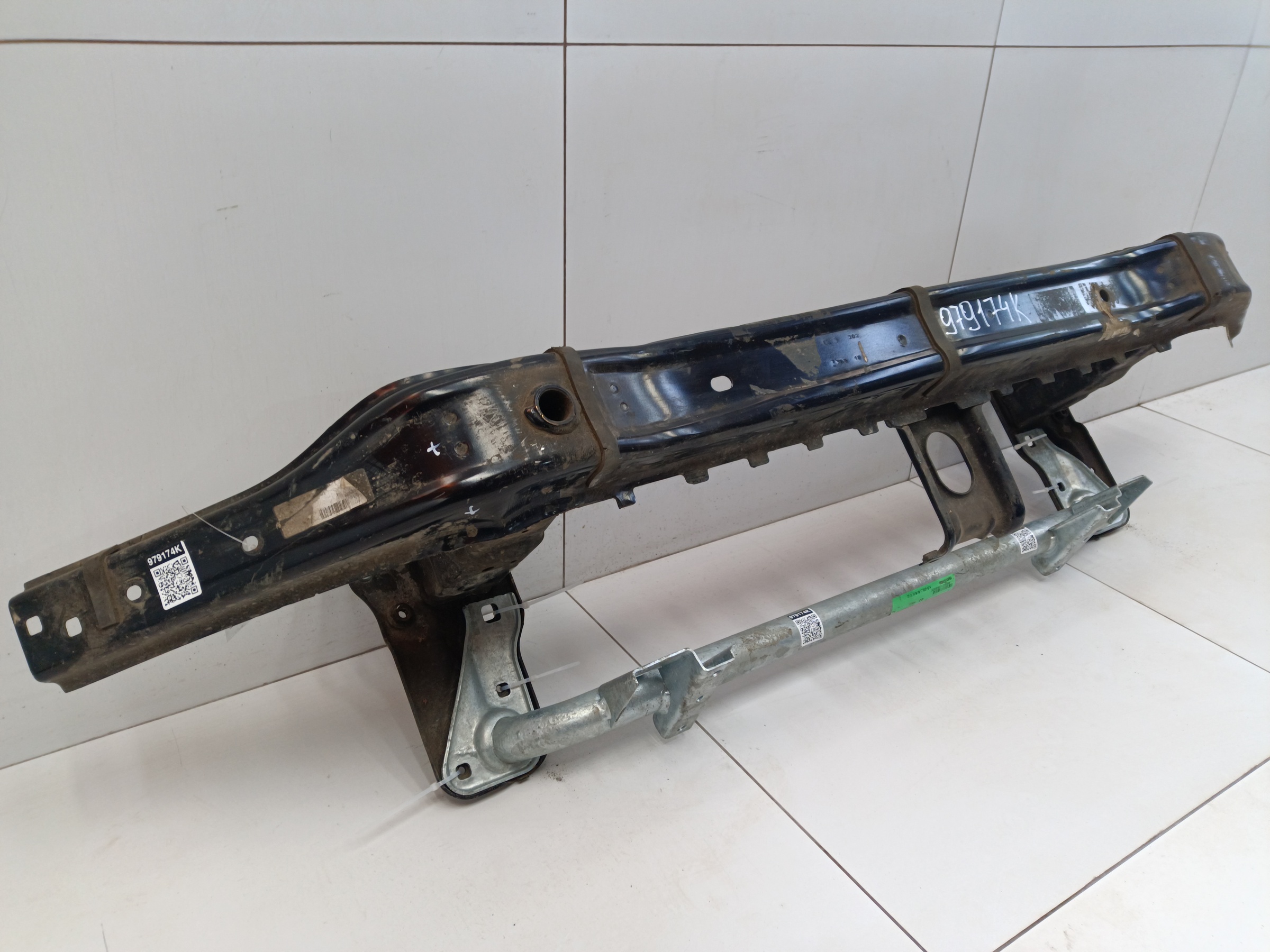 Усилитель переднего бампера Mercedes Benz GLE-klasse W166