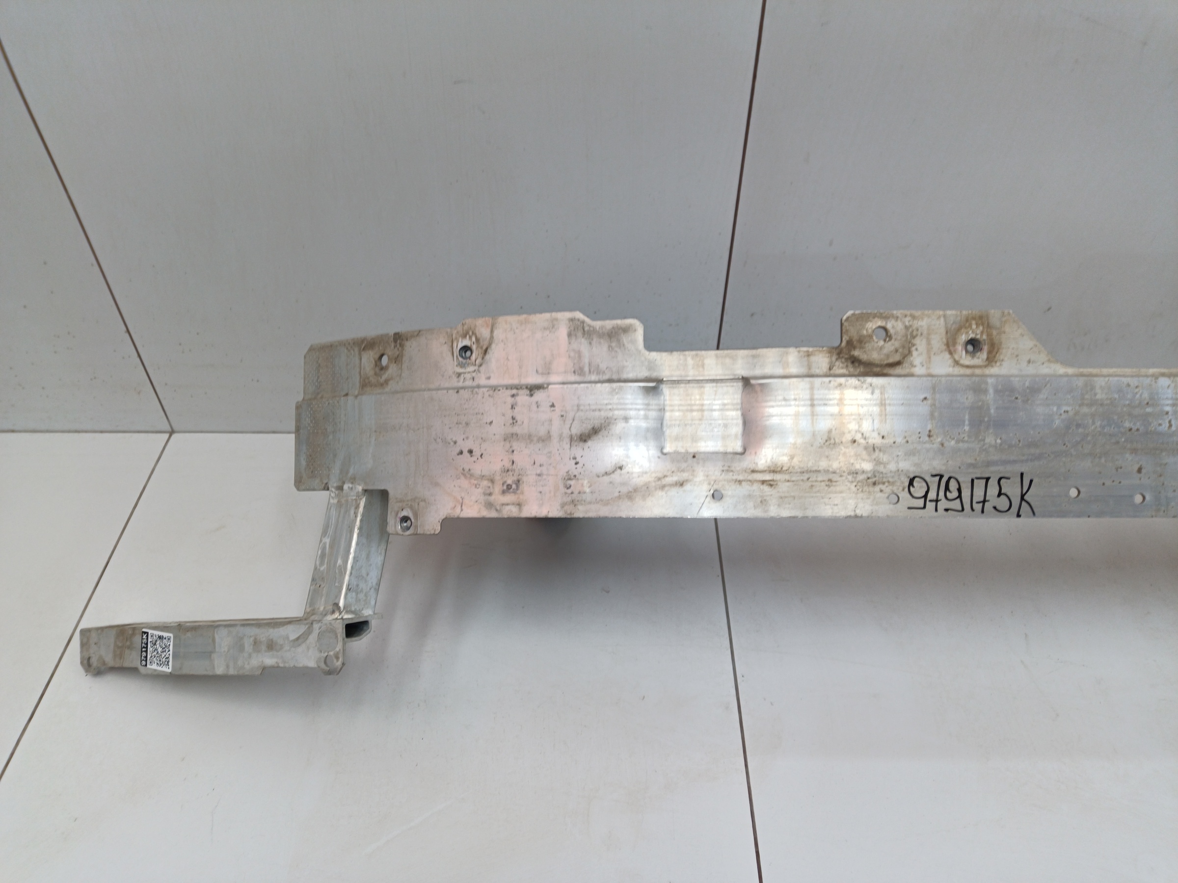 Усилитель переднего бампера BMW X7 G07