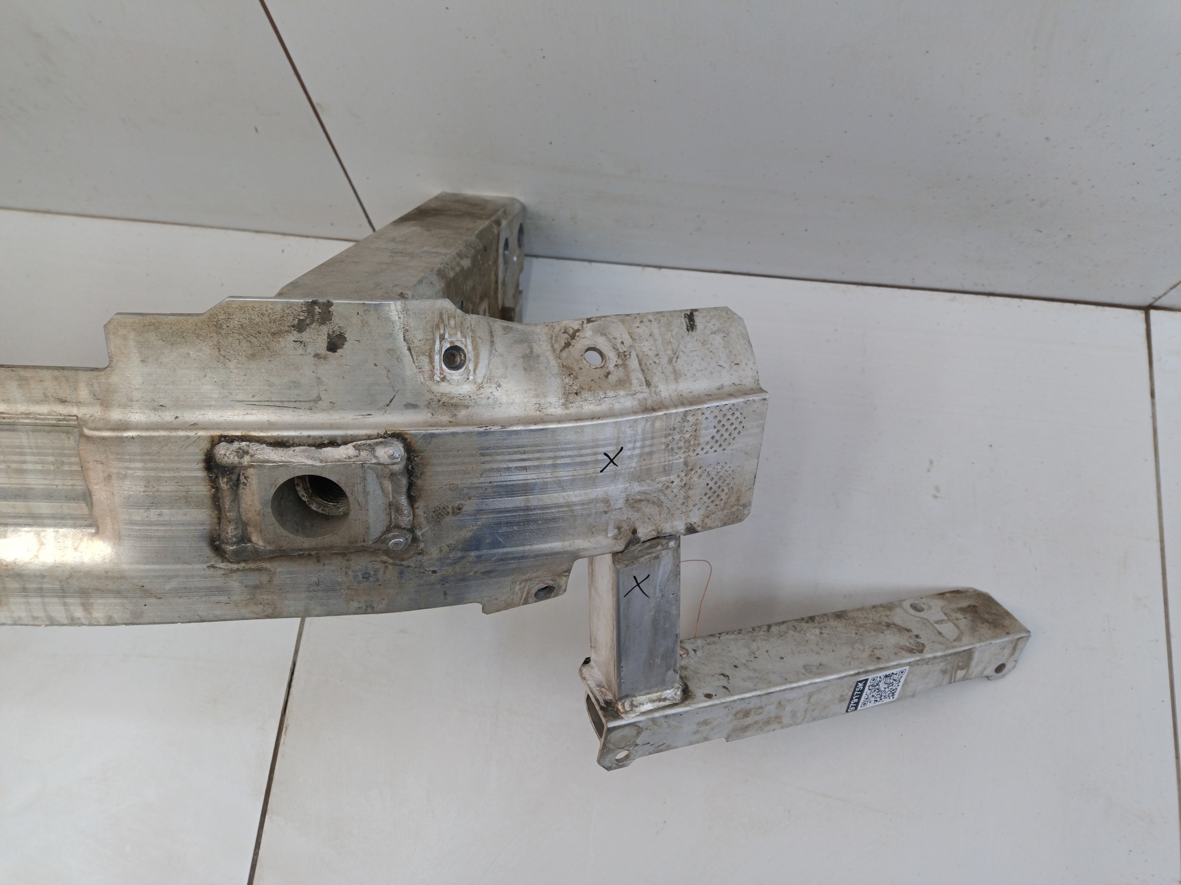 Усилитель переднего бампера BMW X7 G07